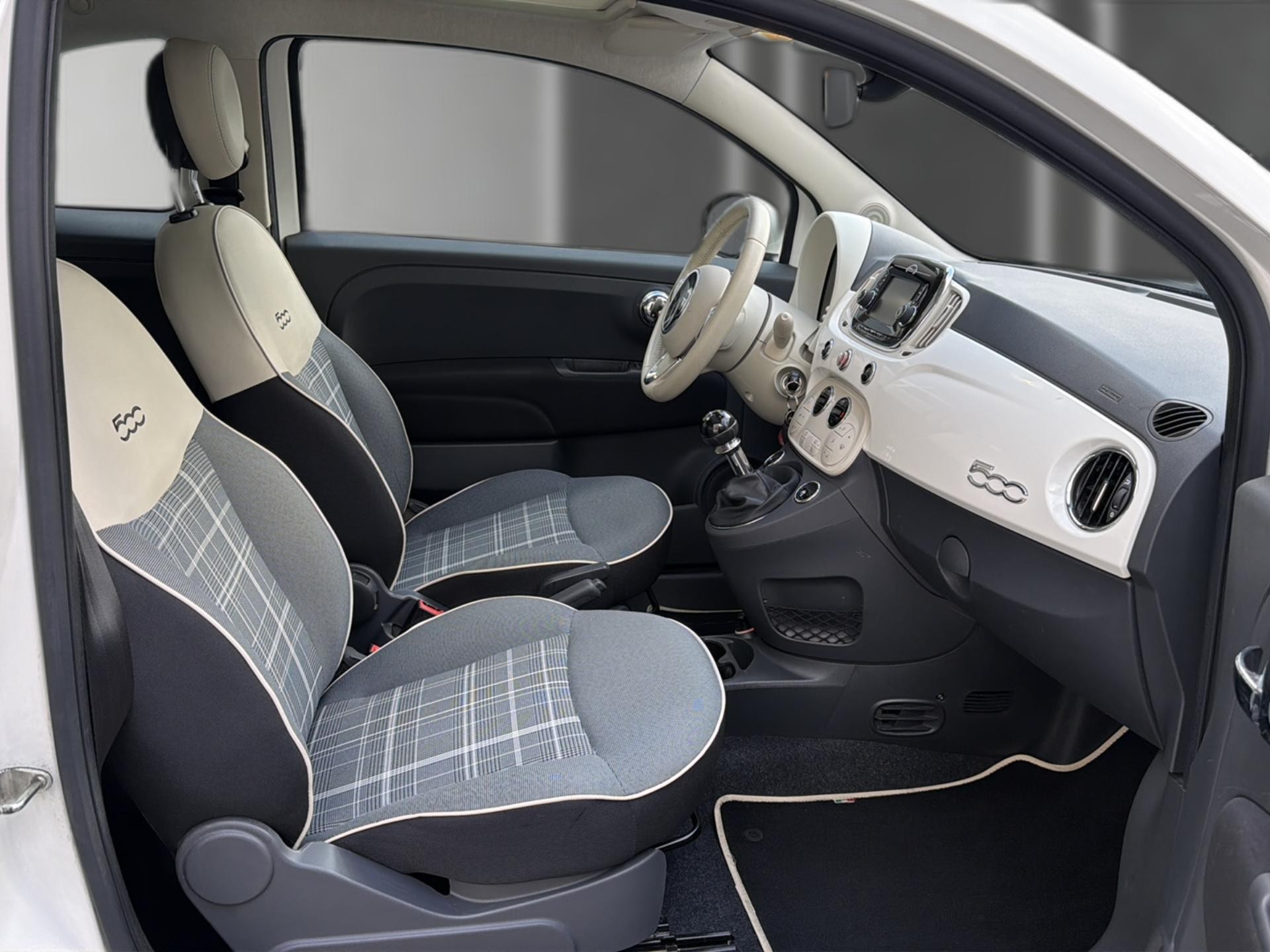 FIAT 500 0.9 Twinair Turbo Lounge-image-11