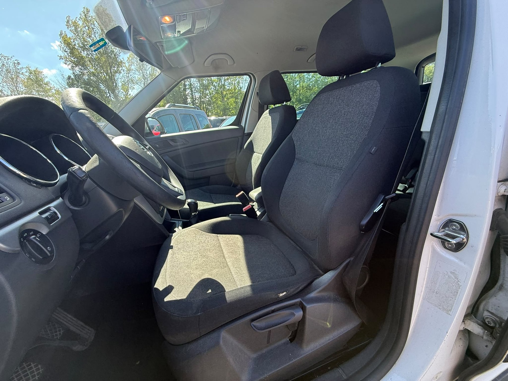 SKODA Yeti 1.8 TSI Elegance 4x4-image-10