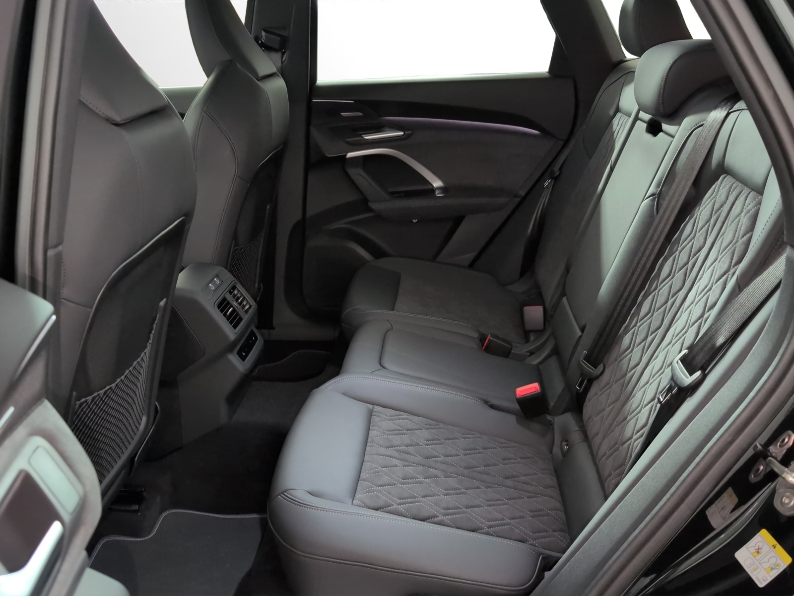AUDI Q5 TFSI quatto 150 kW S-tronic-image-7