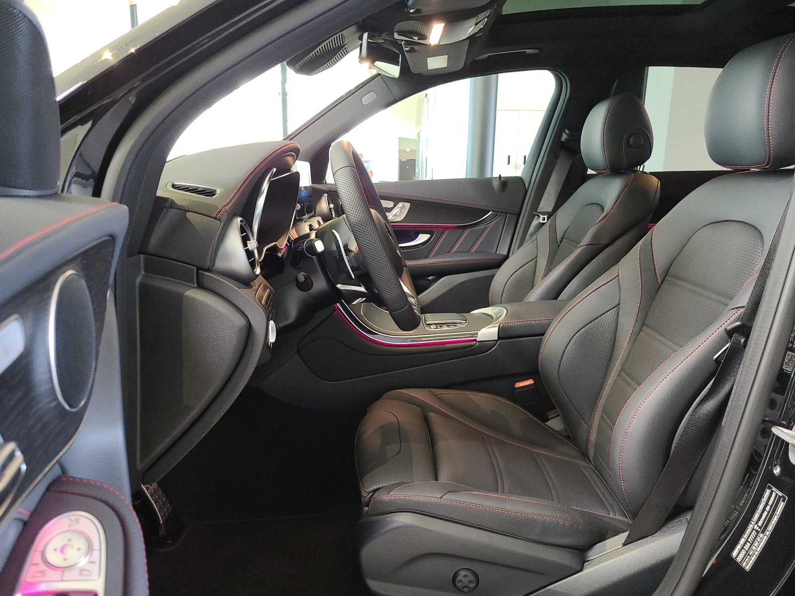 MERCEDES-BENZ GLC 43 AMG 4m-image-13