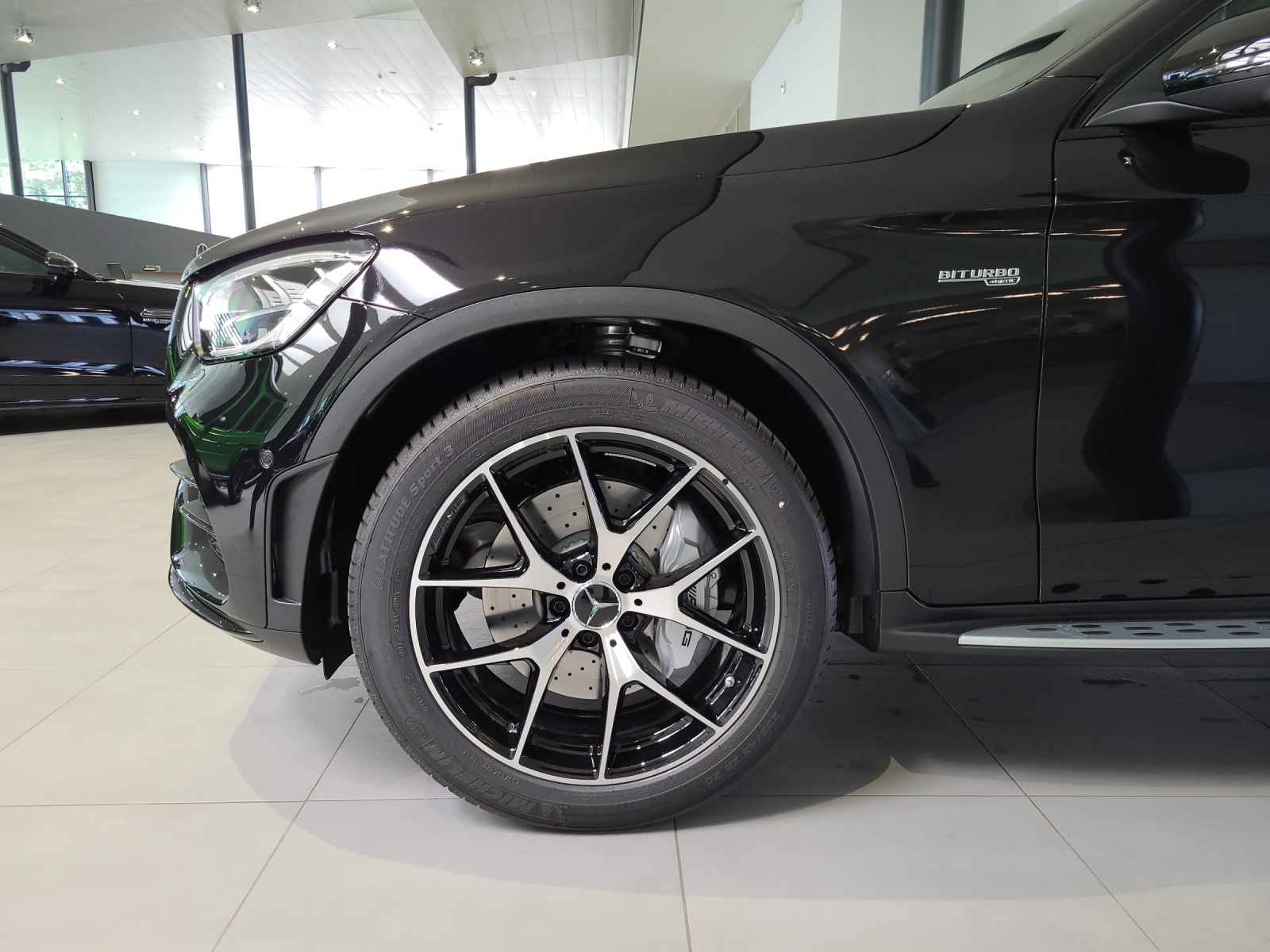 MERCEDES-BENZ GLC 43 AMG 4m-image-4