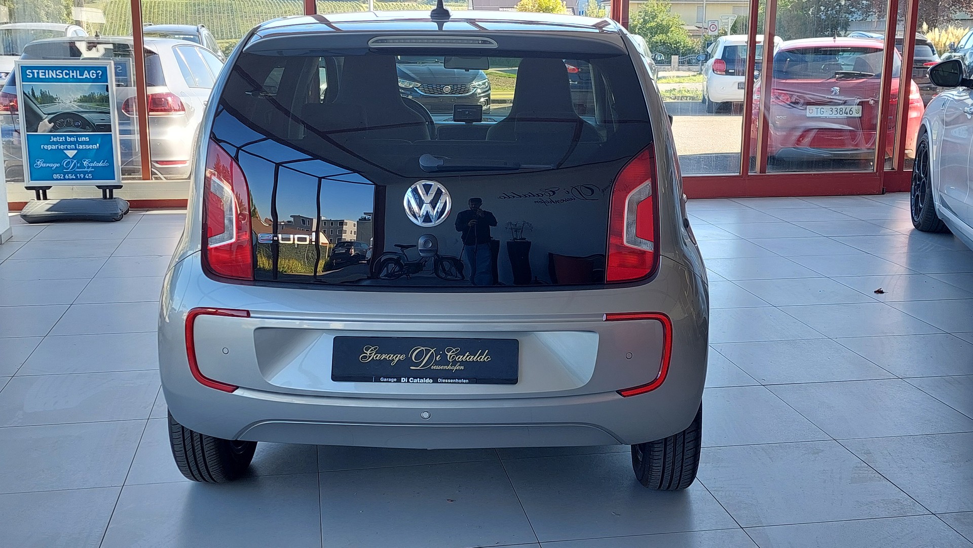 VW e-Up-image-2