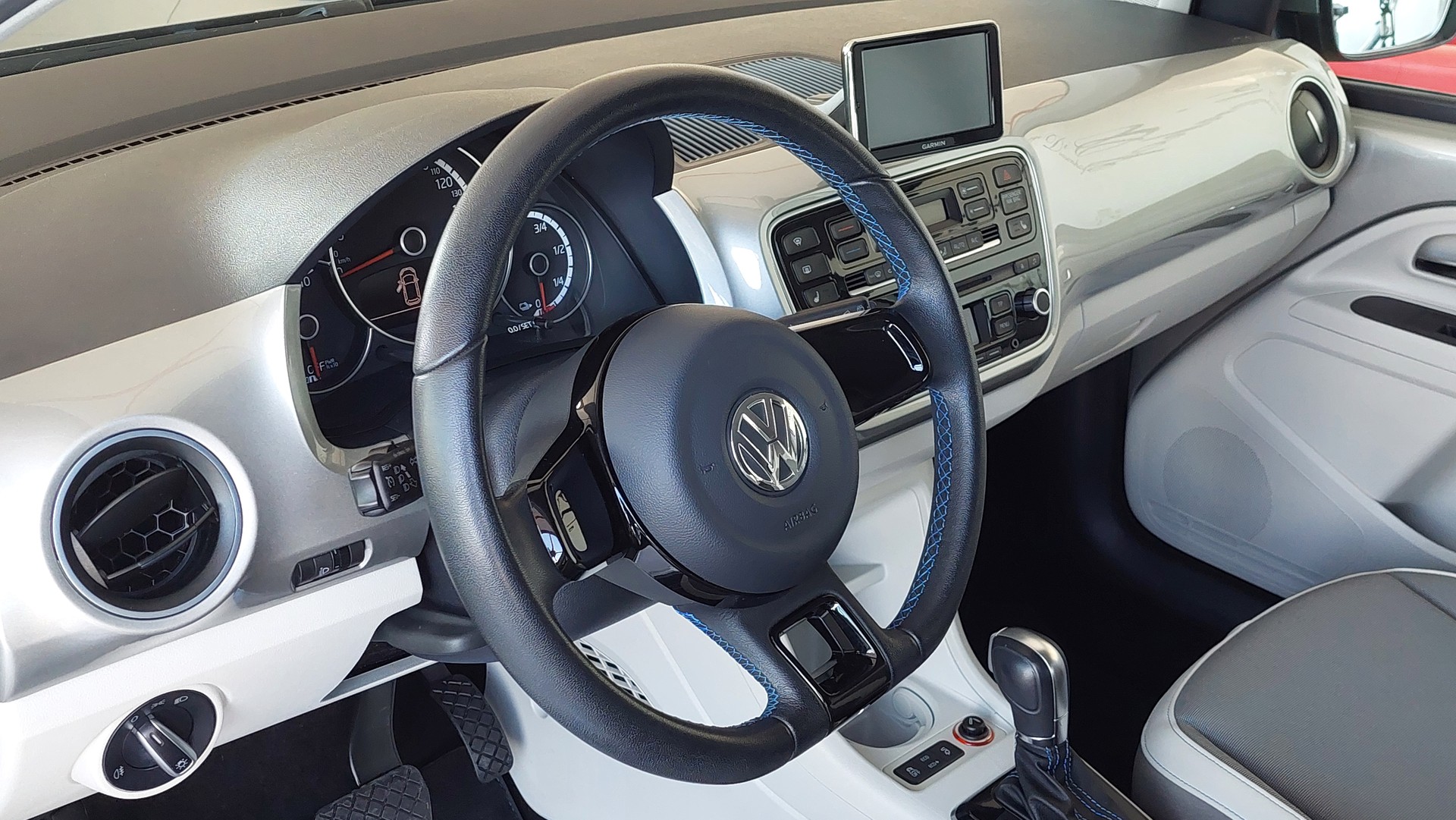 VW e-Up-image-5