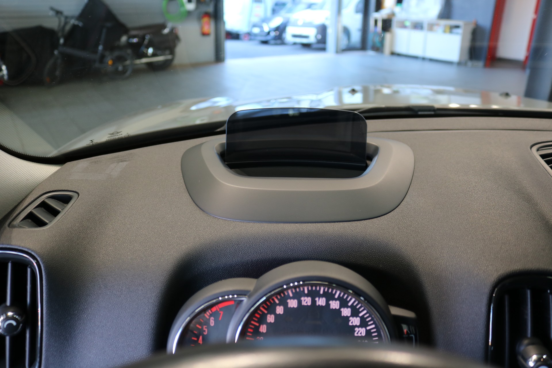 MINI Countryman Cooper ALL4-image-56