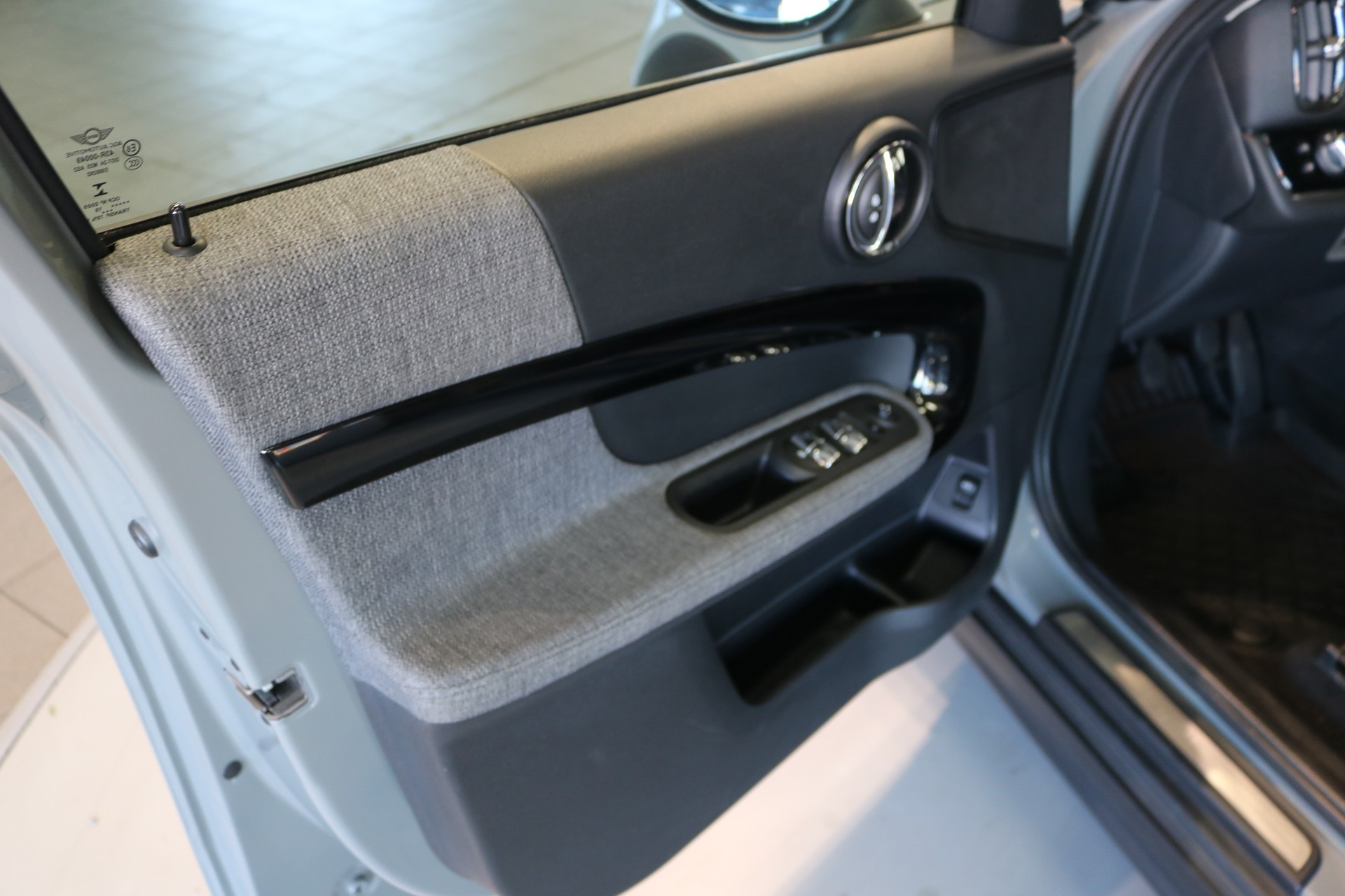MINI Countryman Cooper ALL4-image-51