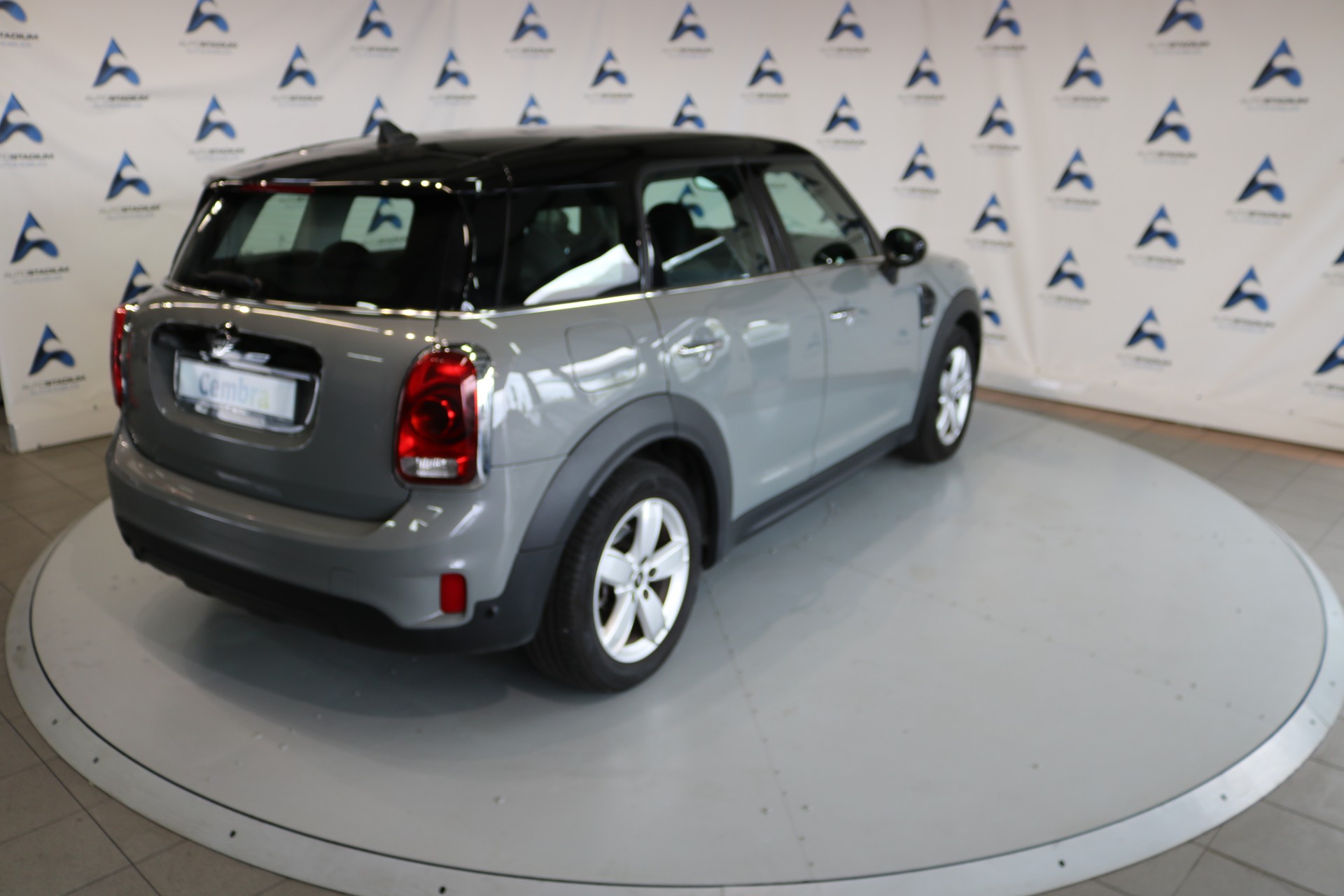 MINI Countryman Cooper ALL4-image-17