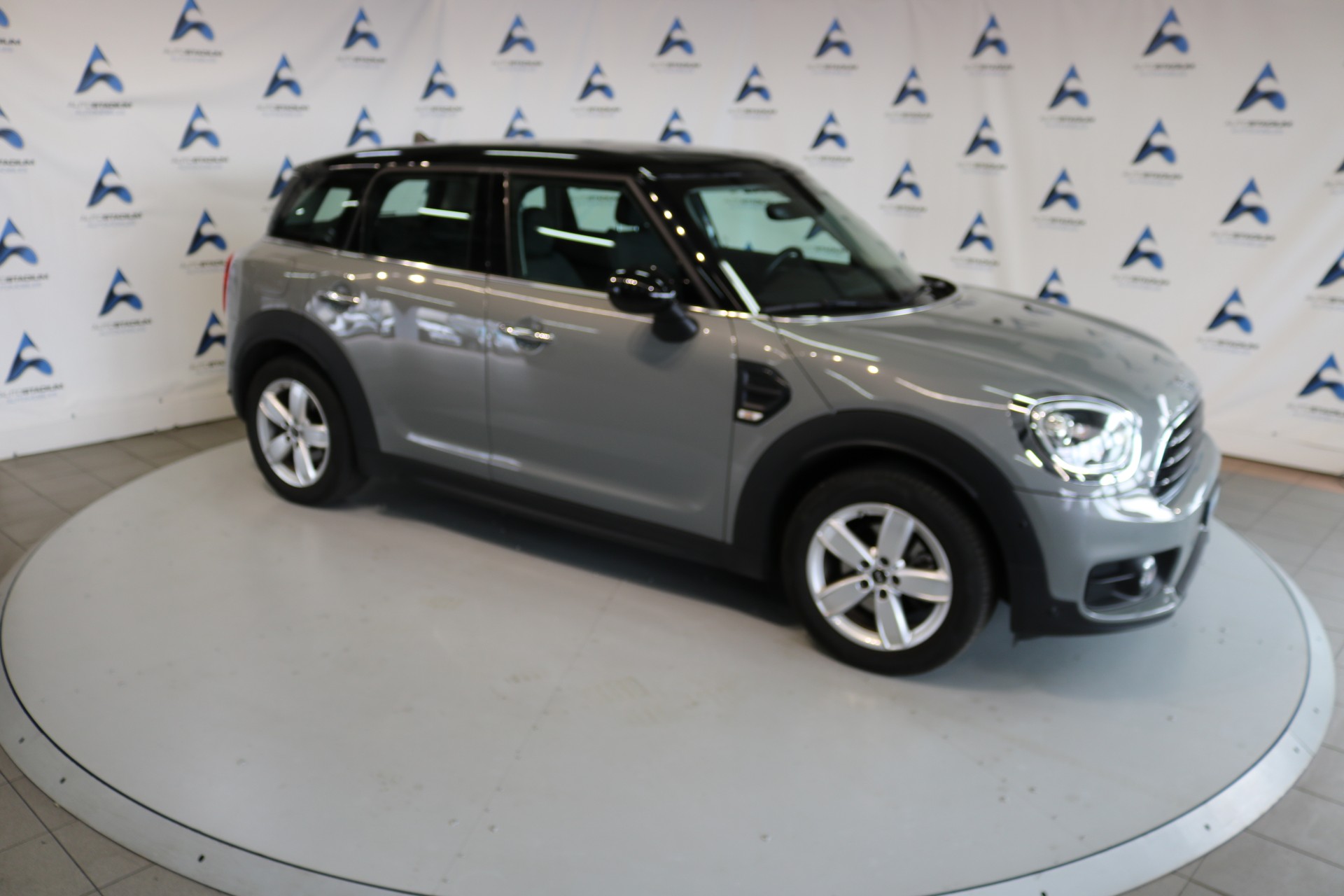 MINI Countryman Cooper ALL4-image-22