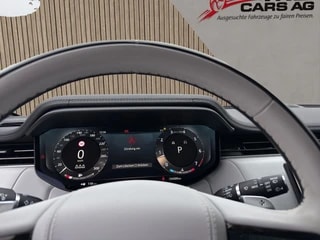 LAND ROVER Range Rover Sport P530 4.4 V8 First Edition Automatic-image-9