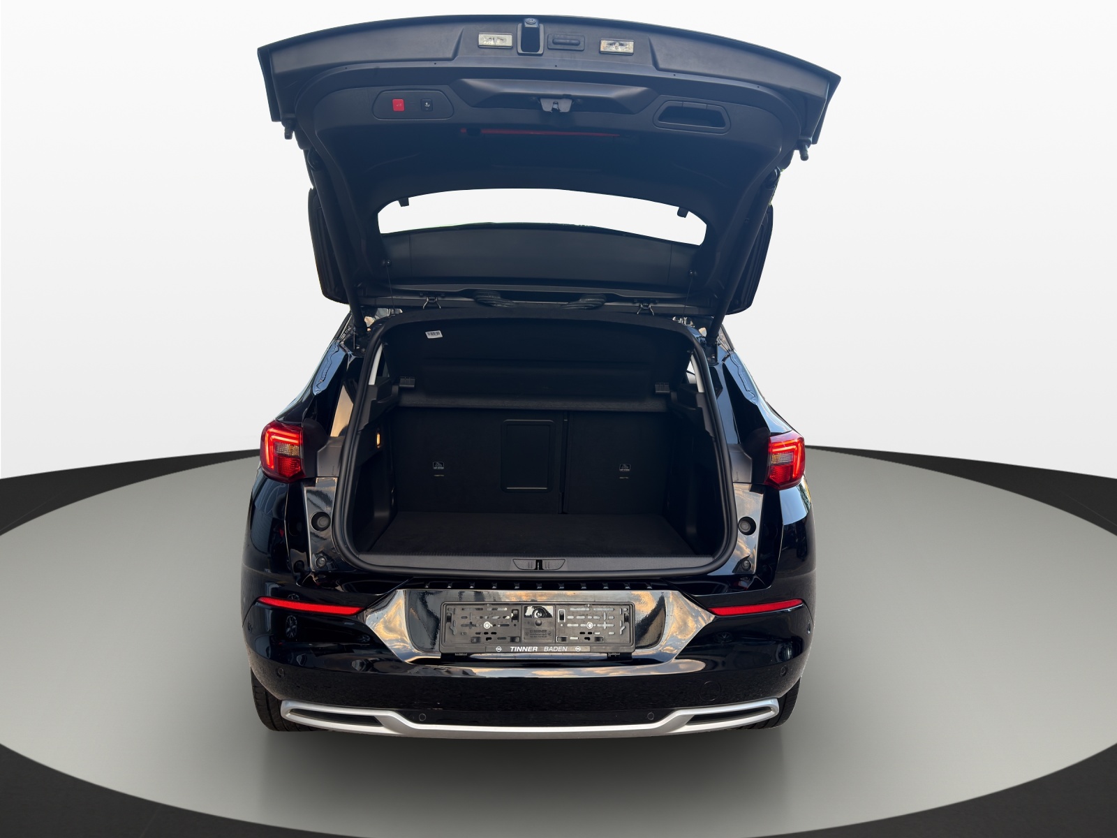 OPEL Grandland X 1.6 Hybrid Ultimate Automatik-image-19