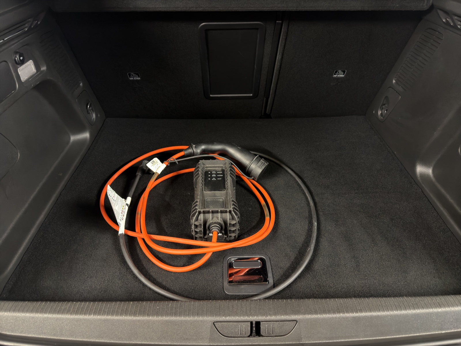 OPEL Grandland X 1.6 Hybrid Ultimate Automatik-image-27