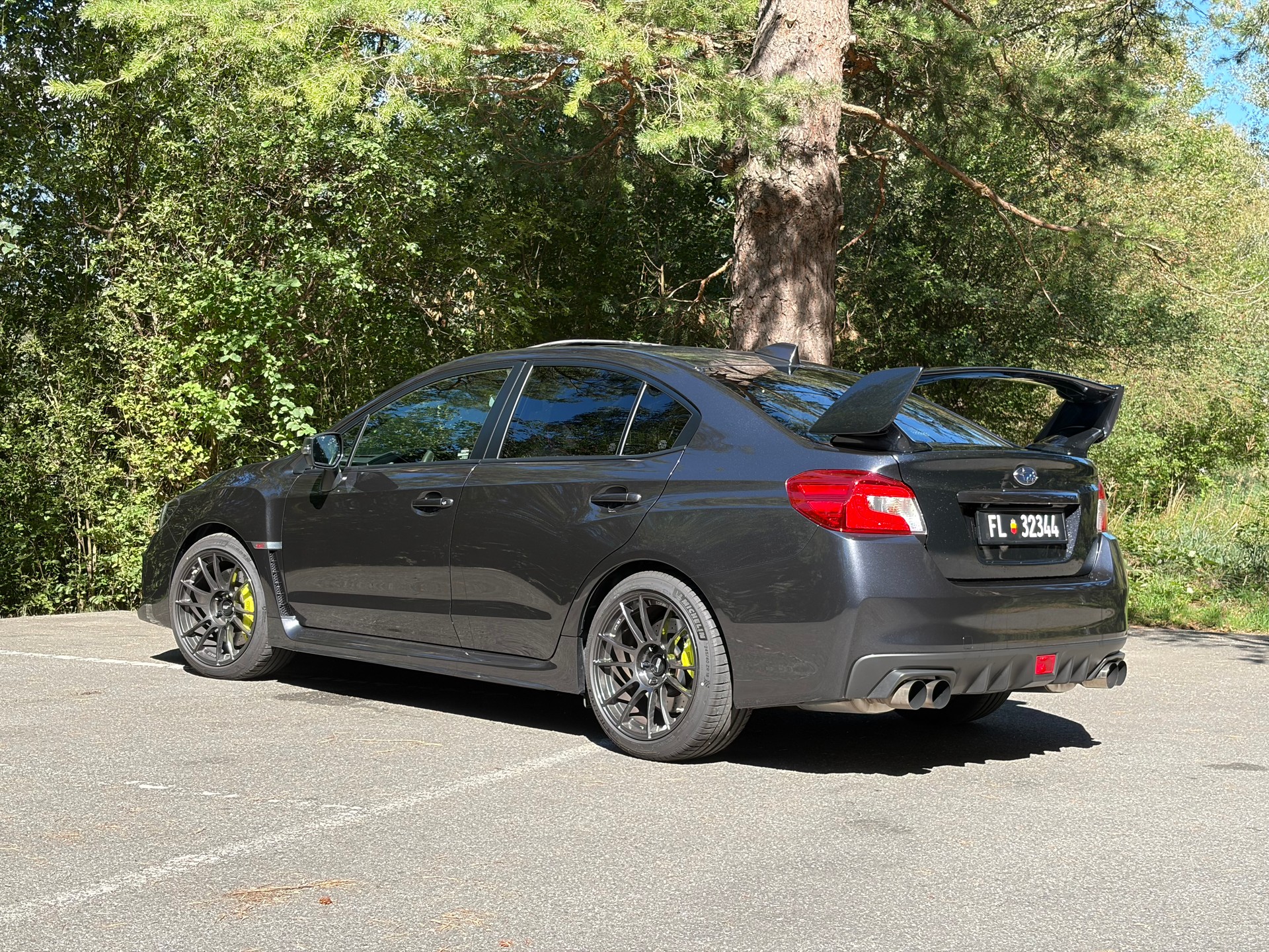 SUBARU 2.5 T Recaro-image-2
