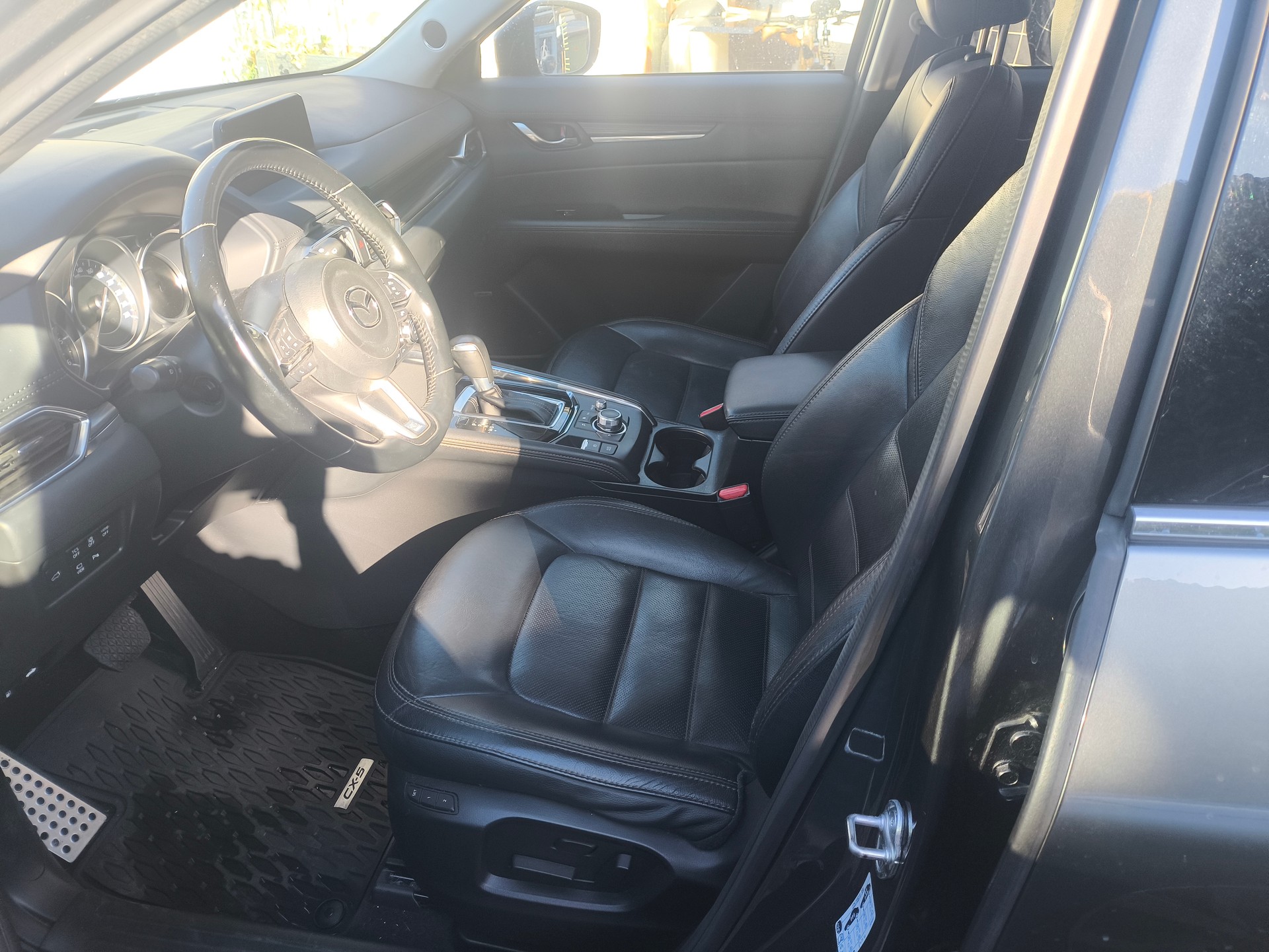 MAZDA CX-5 SKYACTIV-D 184 Revolution AWD Automat-image-7