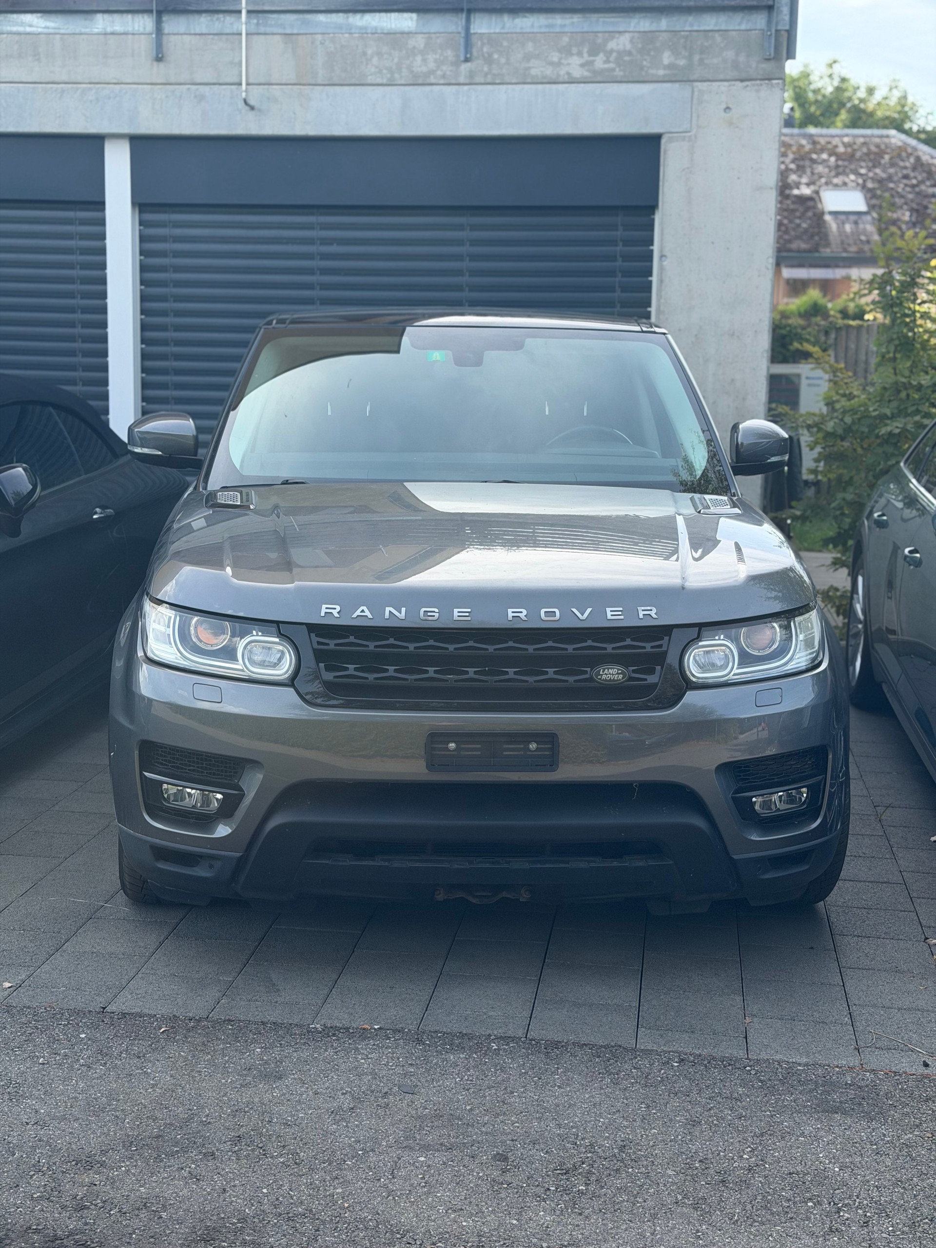 LAND ROVER Range Rover Sport 3.0 SDV6 HSE Automatic-image-1