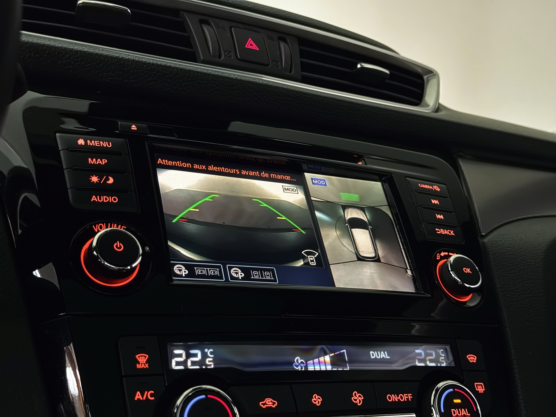 NISSAN Qashqai 1.3 DIG-T tekna-image-23