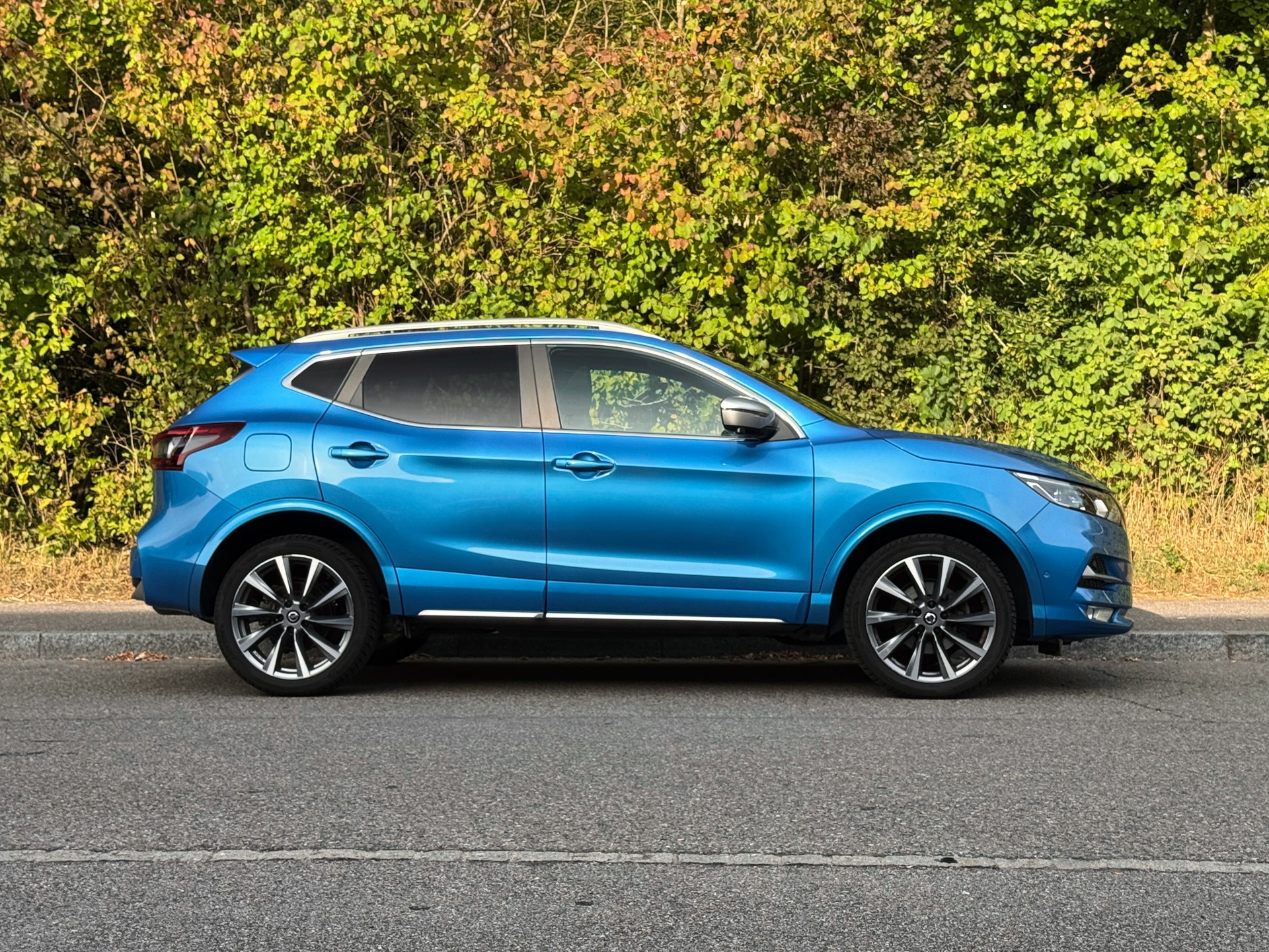 NISSAN Qashqai 1.3 DIG-T tekna-image-5