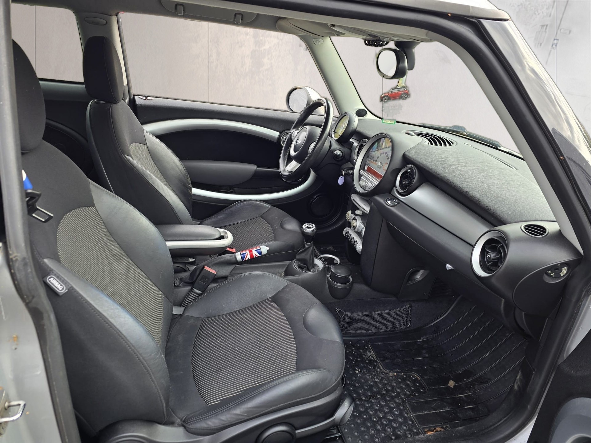 MINI Cooper-image-11