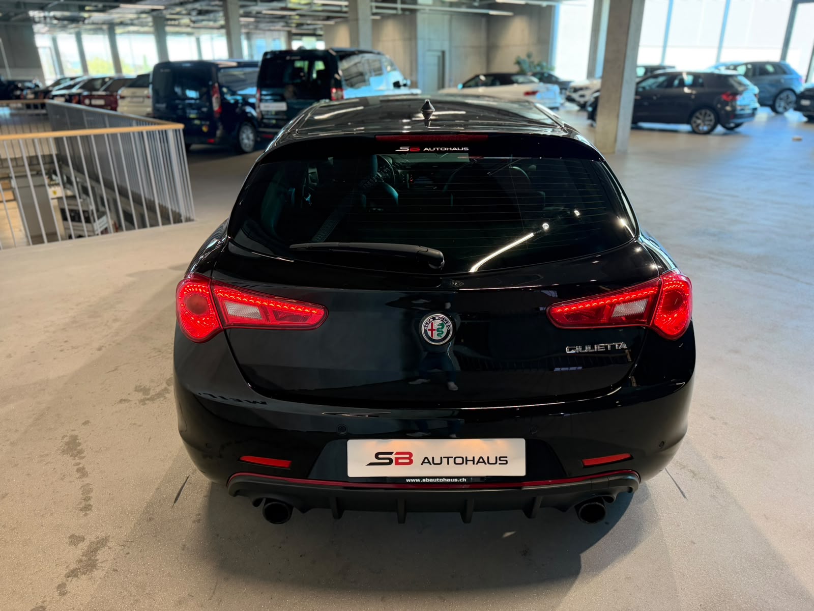 ALFA ROMEO Giulietta 1750 TBi Veloce TCT-image-13