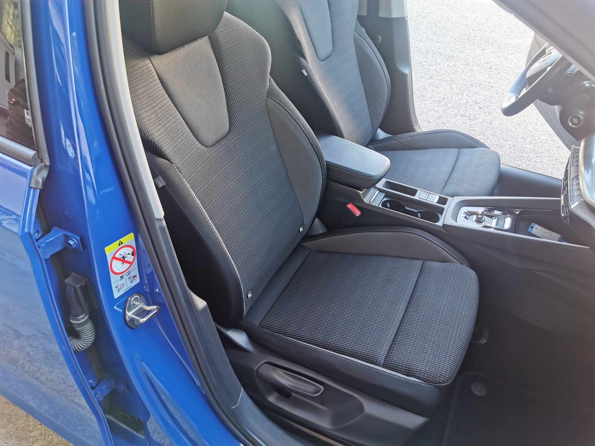 SKODA Octavia Combi 2.0 TDI DSG Ambition 4x4-image-10