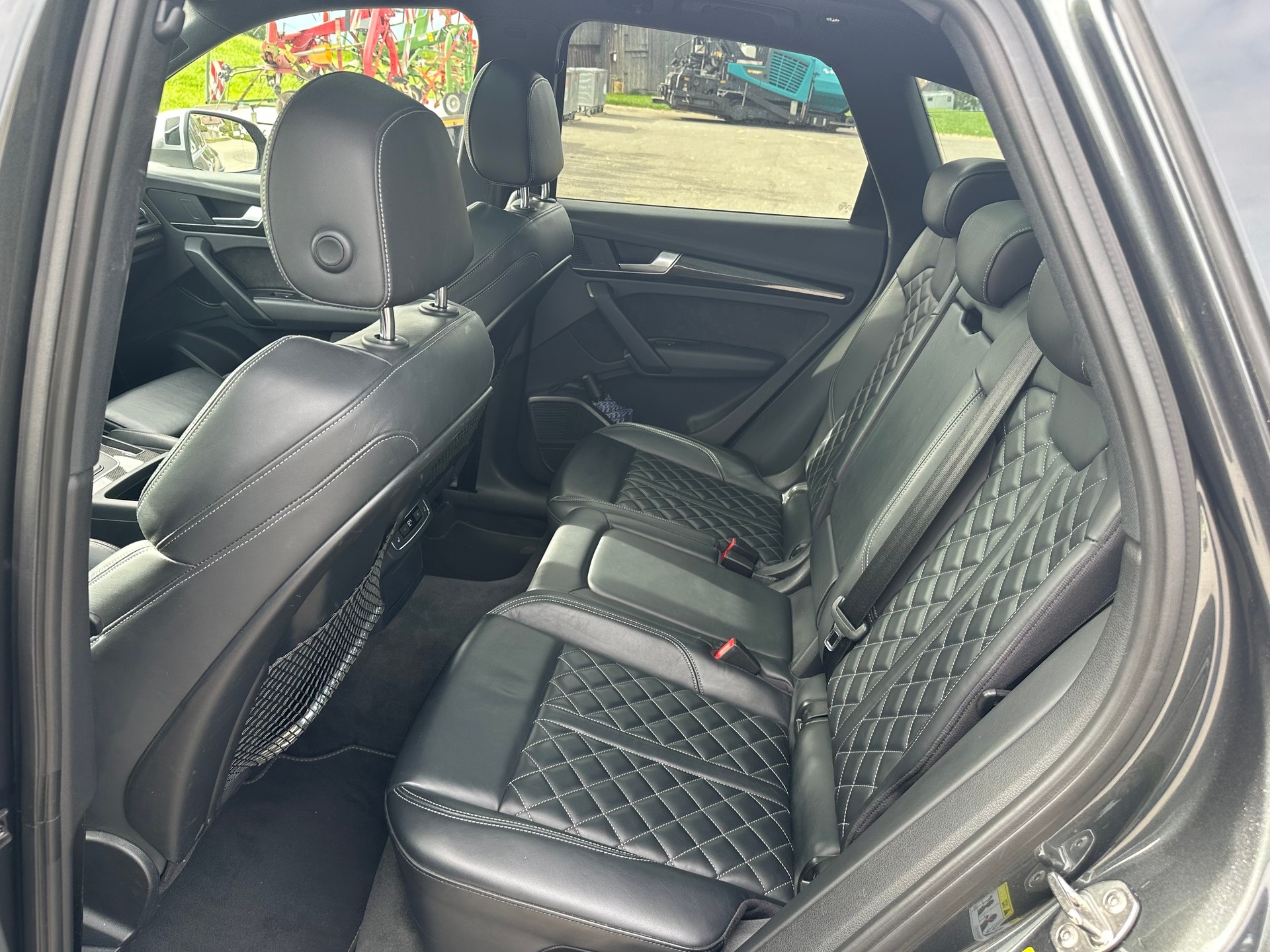 AUDI 3.0 V6 TFSI quattro T-Tronic-image-3