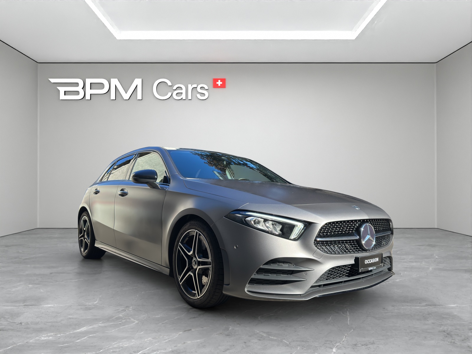 MERCEDES-BENZ Classe A W177 A 220 d AMG Line 4m-image-5