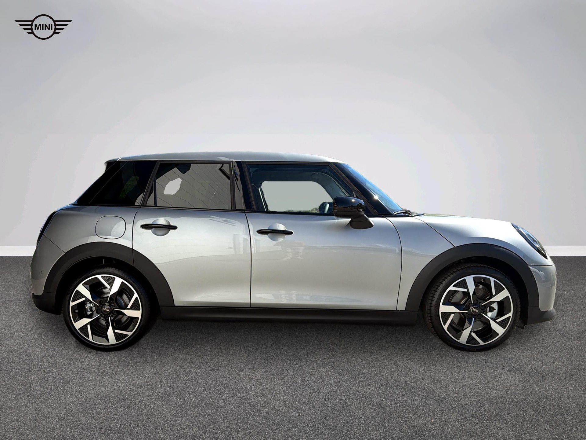 MINI Cooper 5 door C-image-1