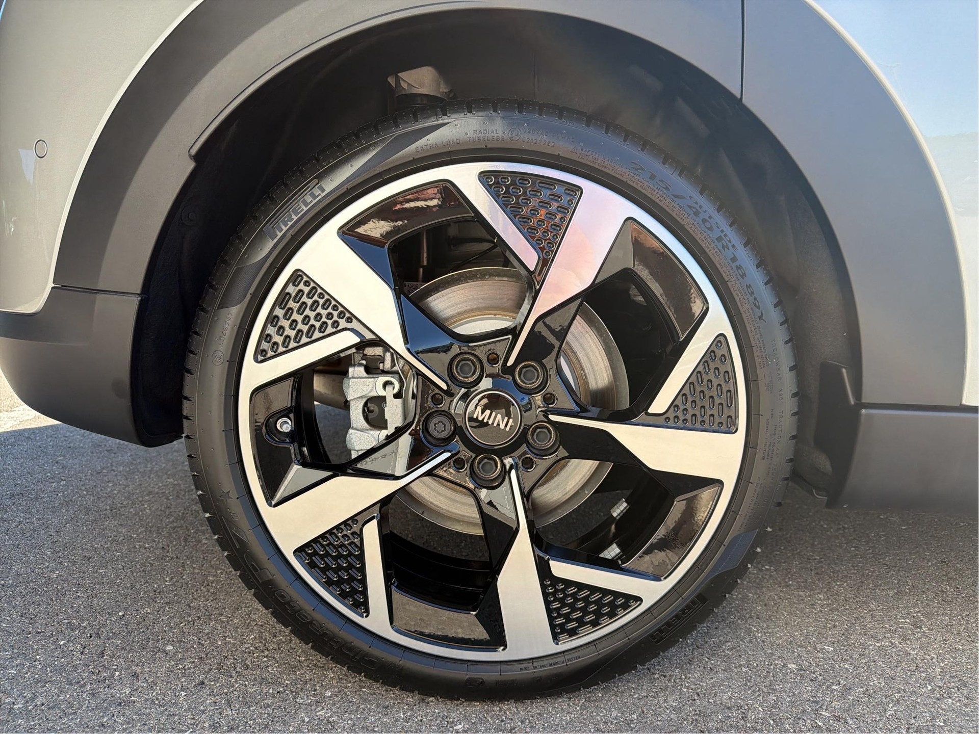 MINI Cooper 5 door C-image-6