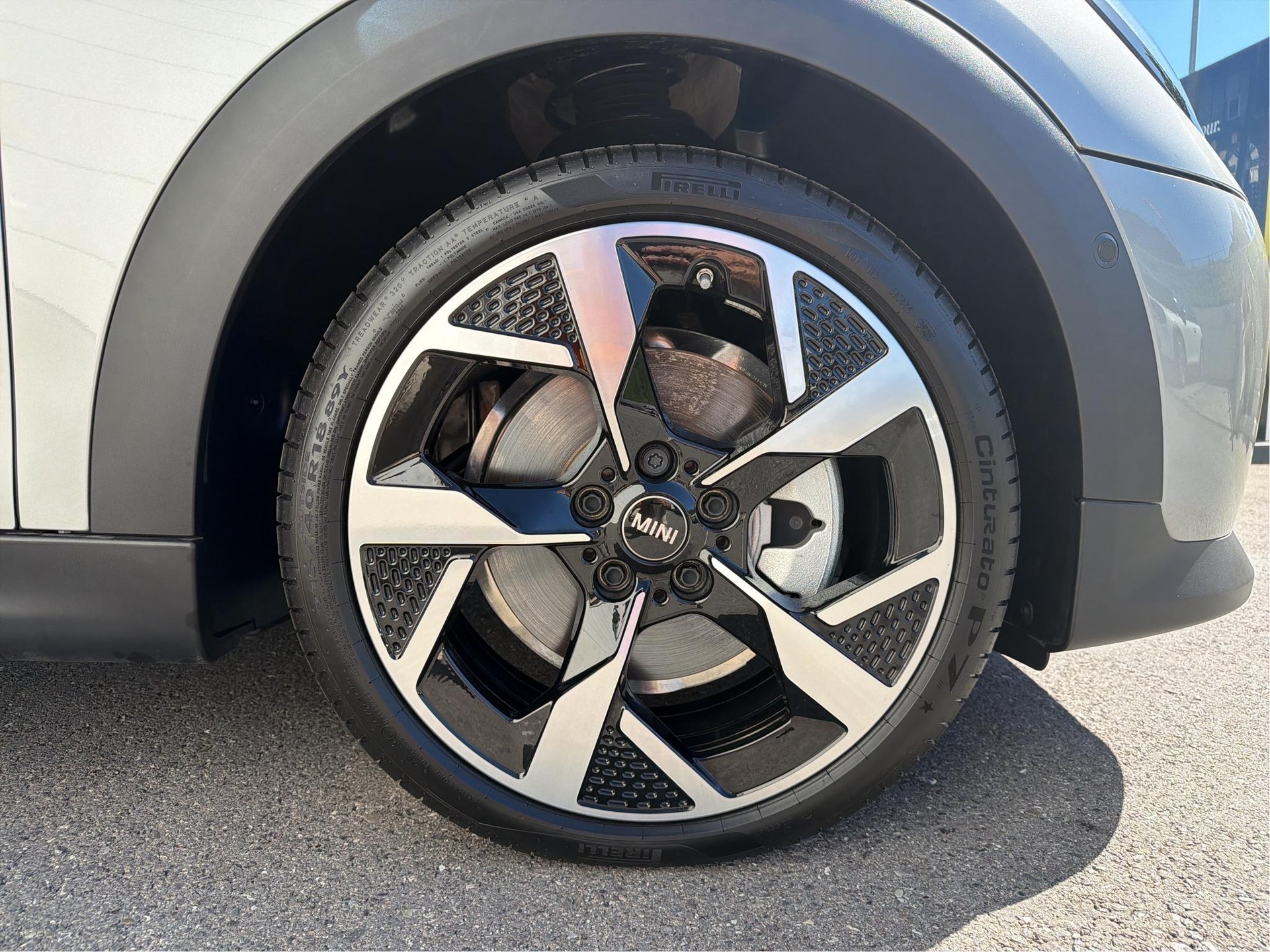 MINI Cooper 5 door C-image-8