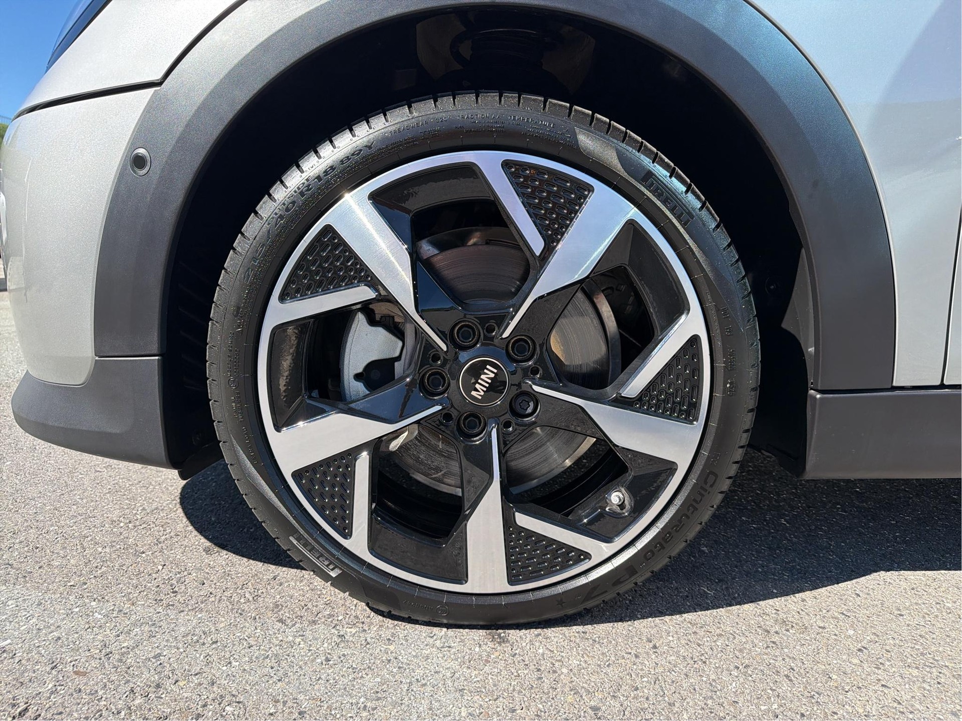 MINI Cooper 5 door C-image-9
