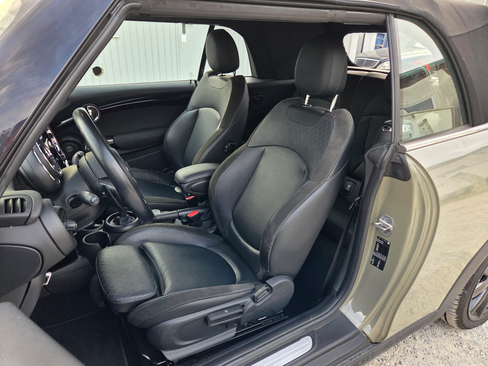 MINI Cooper S Cabriolet DKG-image-7