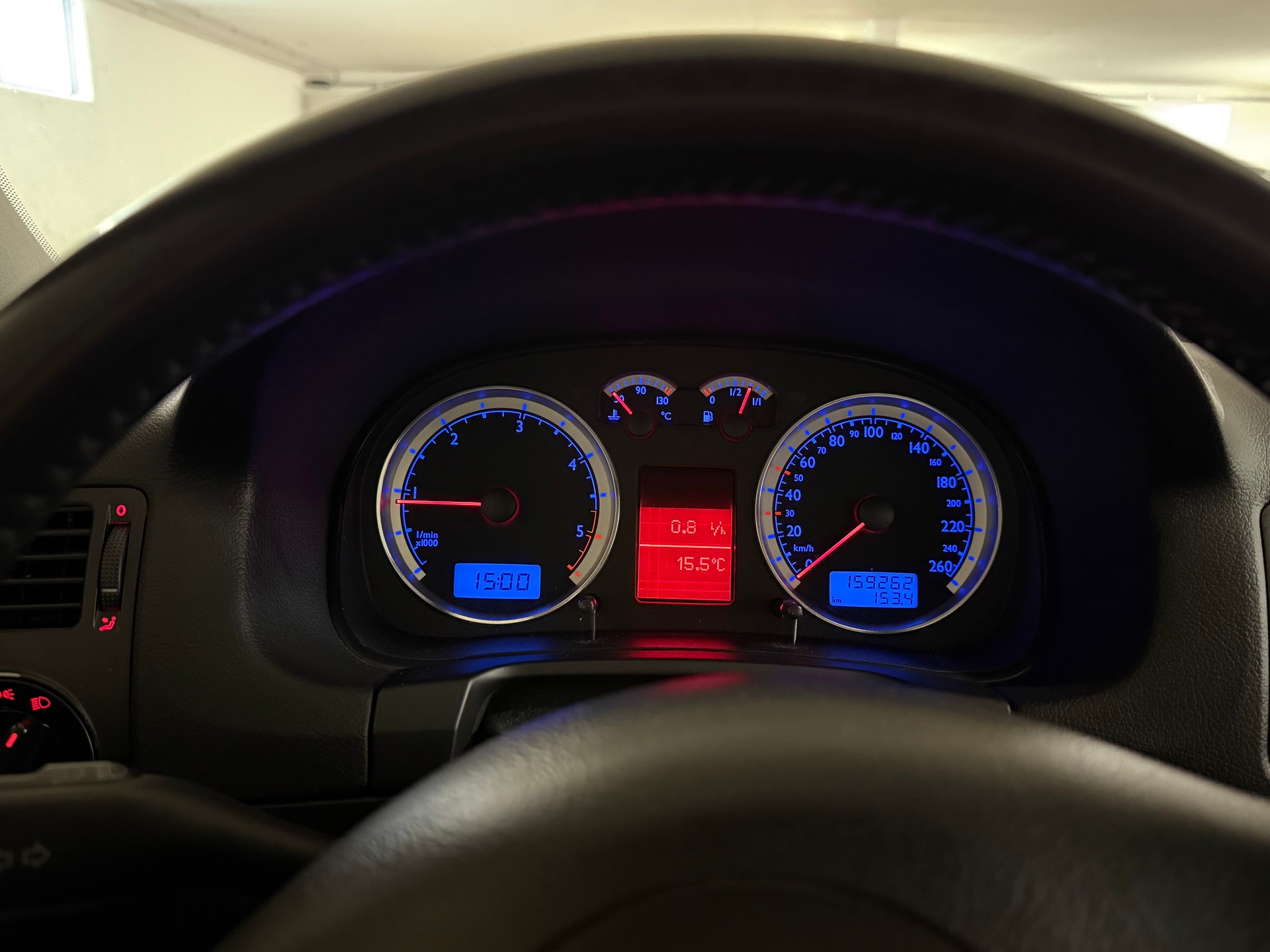 VW 1.9 TDI 150 Highline 4motion-image-7