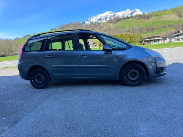 CITROEN Grand C4 Picasso 2.0i 16V SX BMP6-image-9