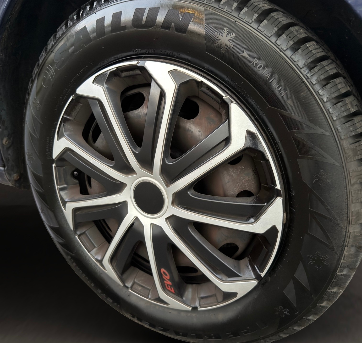 VW GOLF-image-17