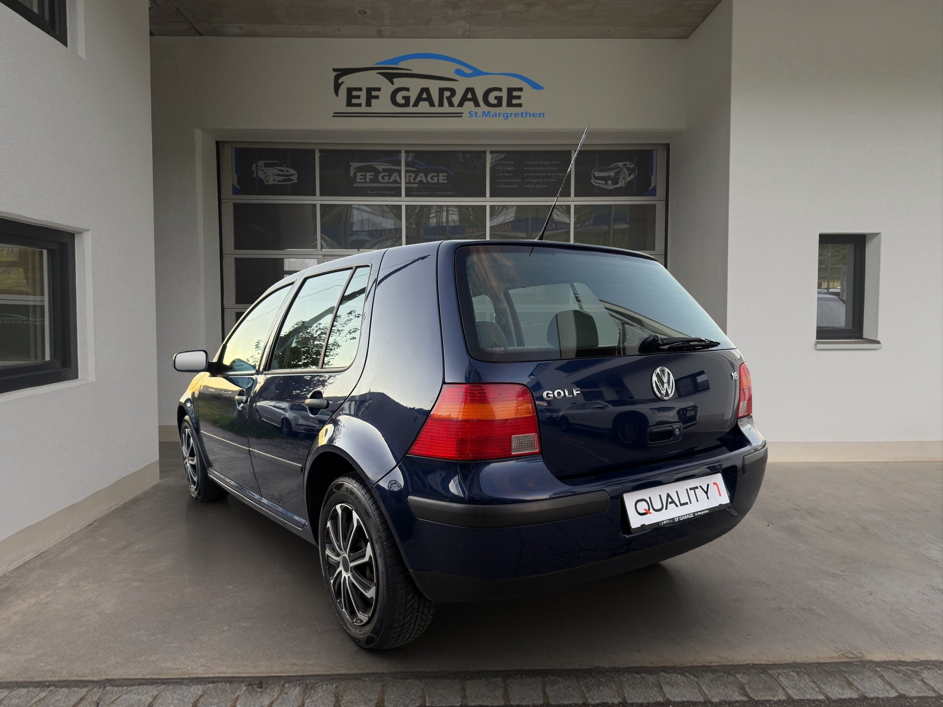 VW GOLF-image-5