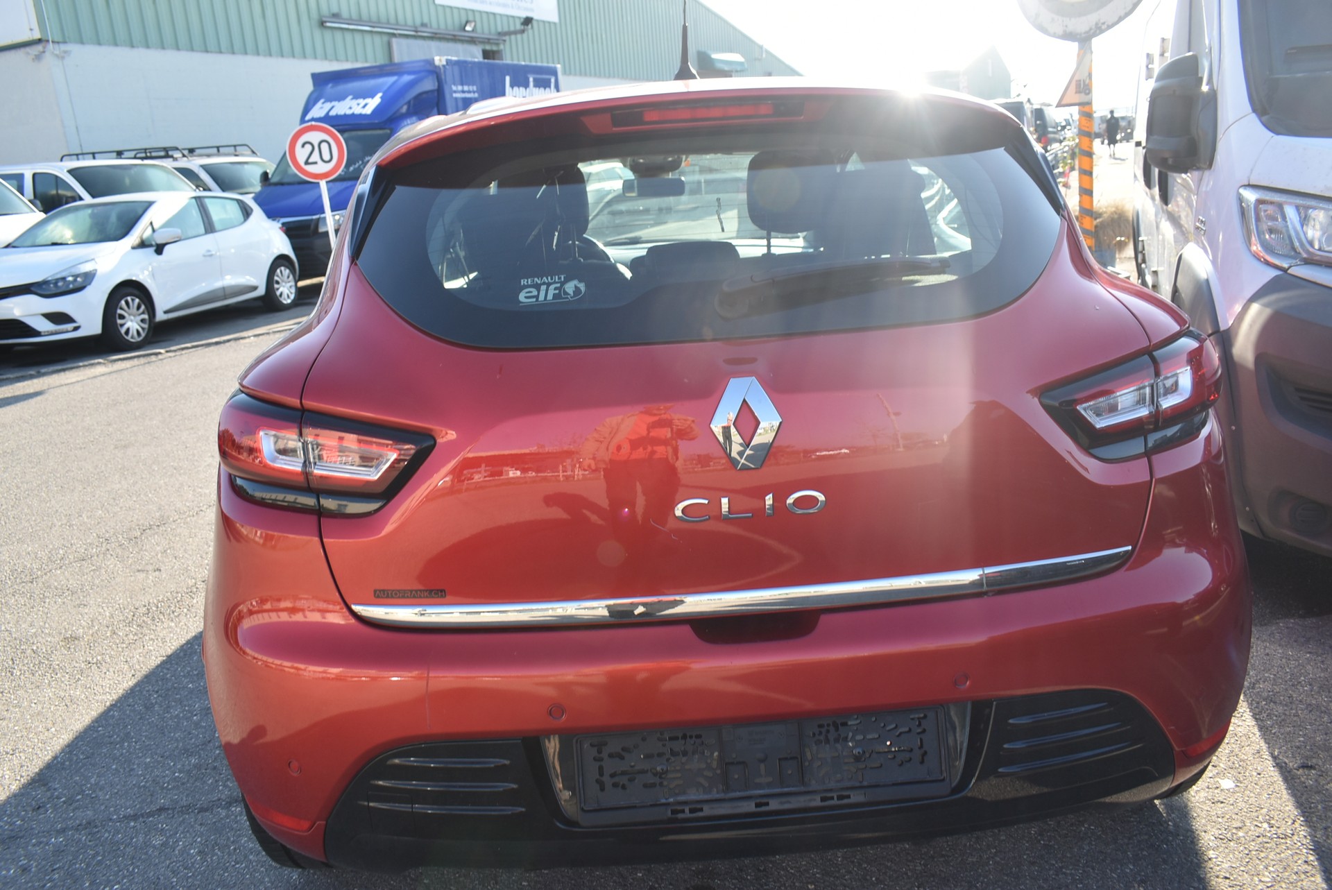 RENAULT Clio 1.2 16V T Intens EDC-image-3
