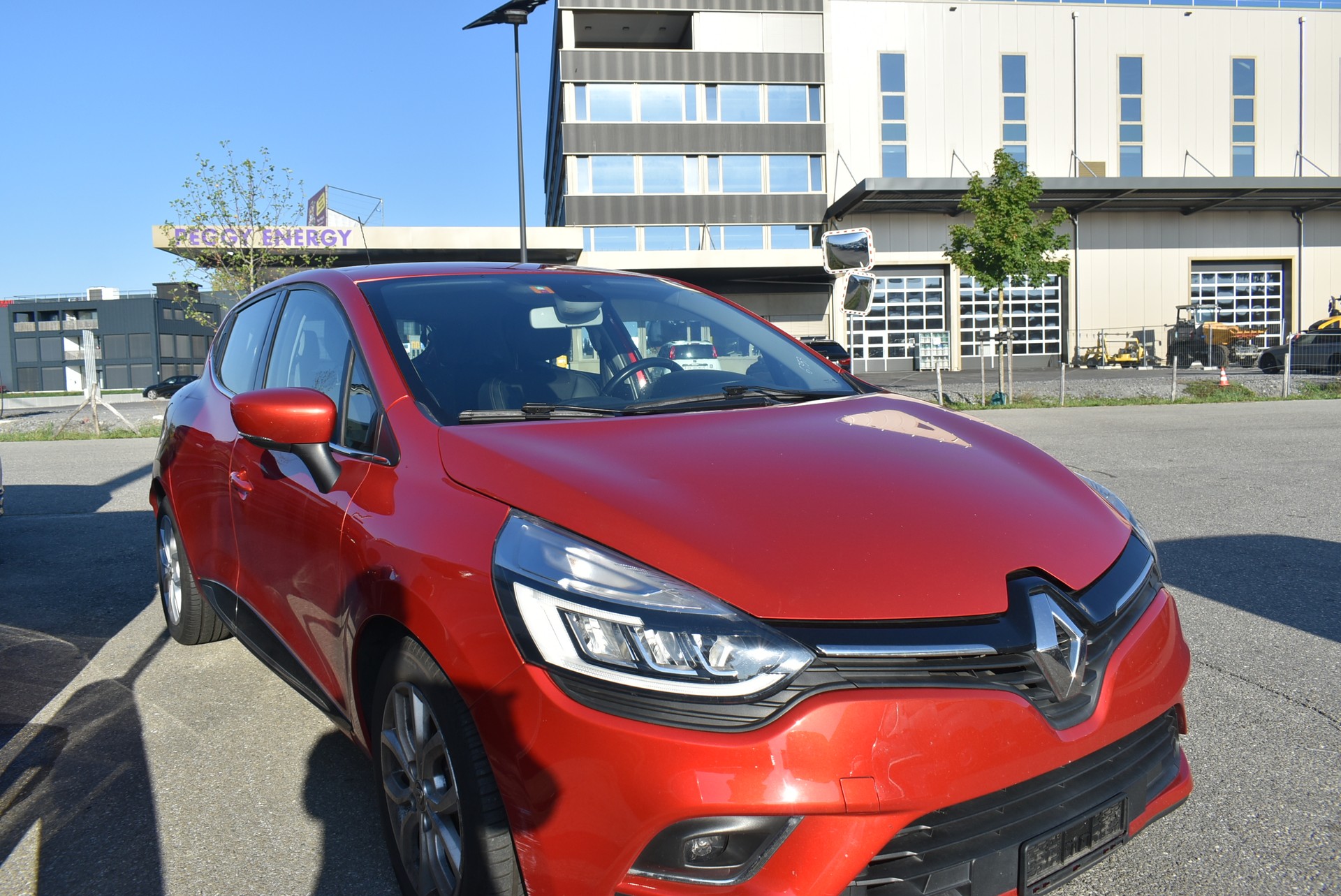 RENAULT Clio 1.2 16V T Intens EDC-image-10