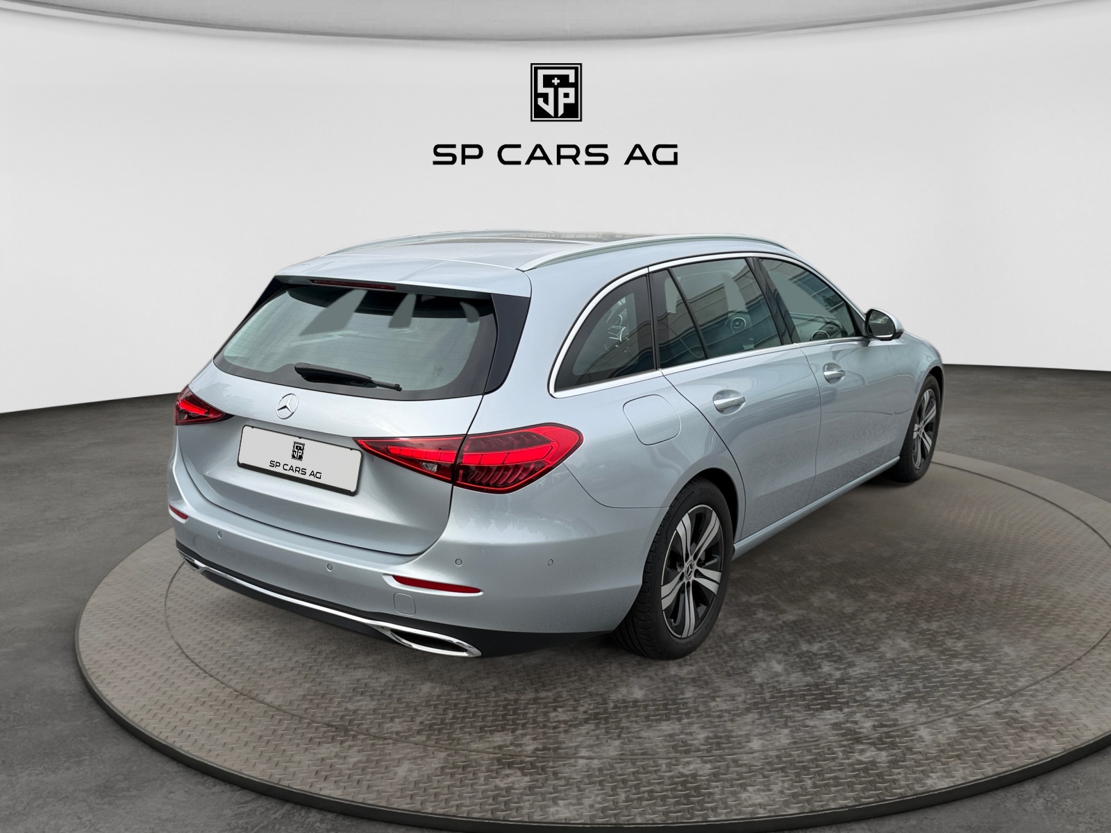 MERCEDES-BENZ C 220 d T 4 Matic Avantgarde-image-4