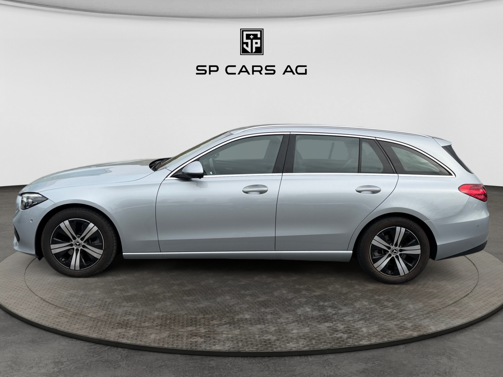 MERCEDES-BENZ C 220 d T 4 Matic Avantgarde-image-1