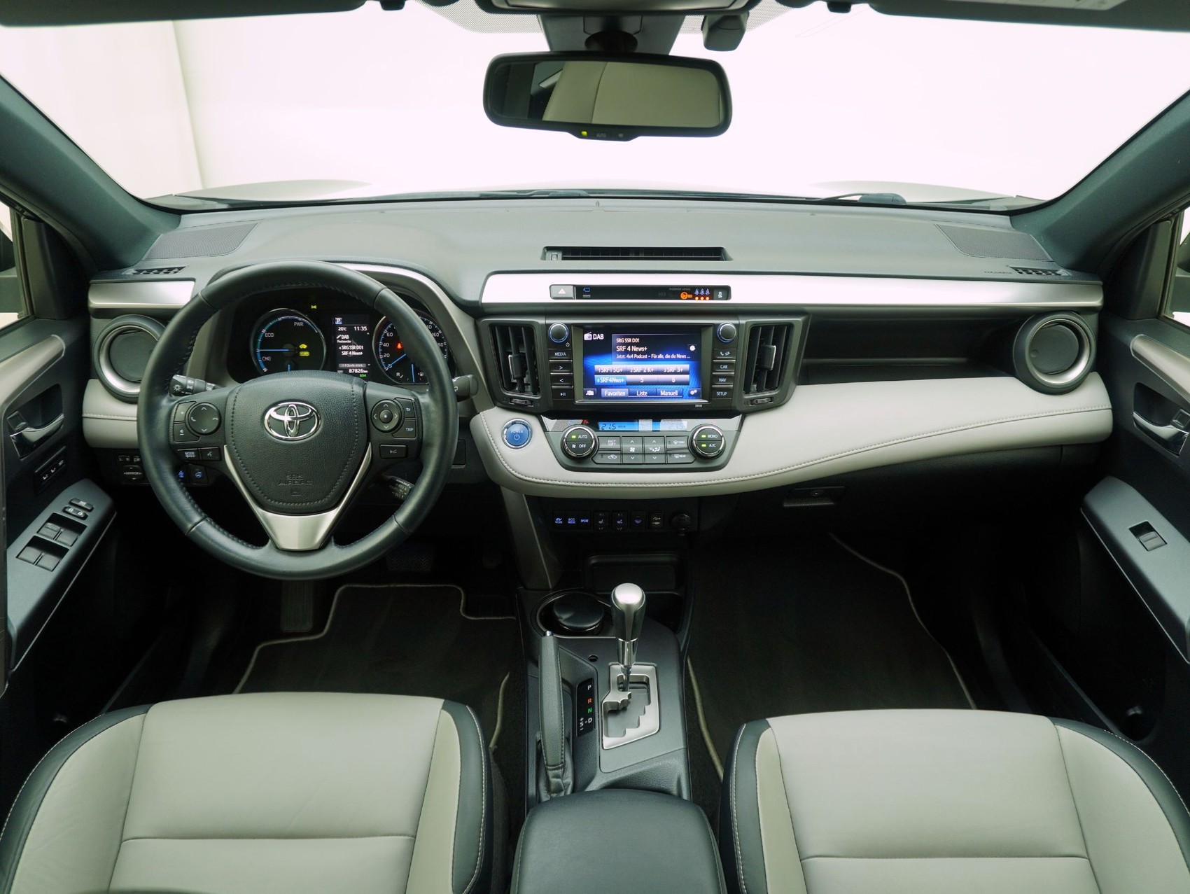 TOYOTA RAV4 2.5 HSD Premium-image-12