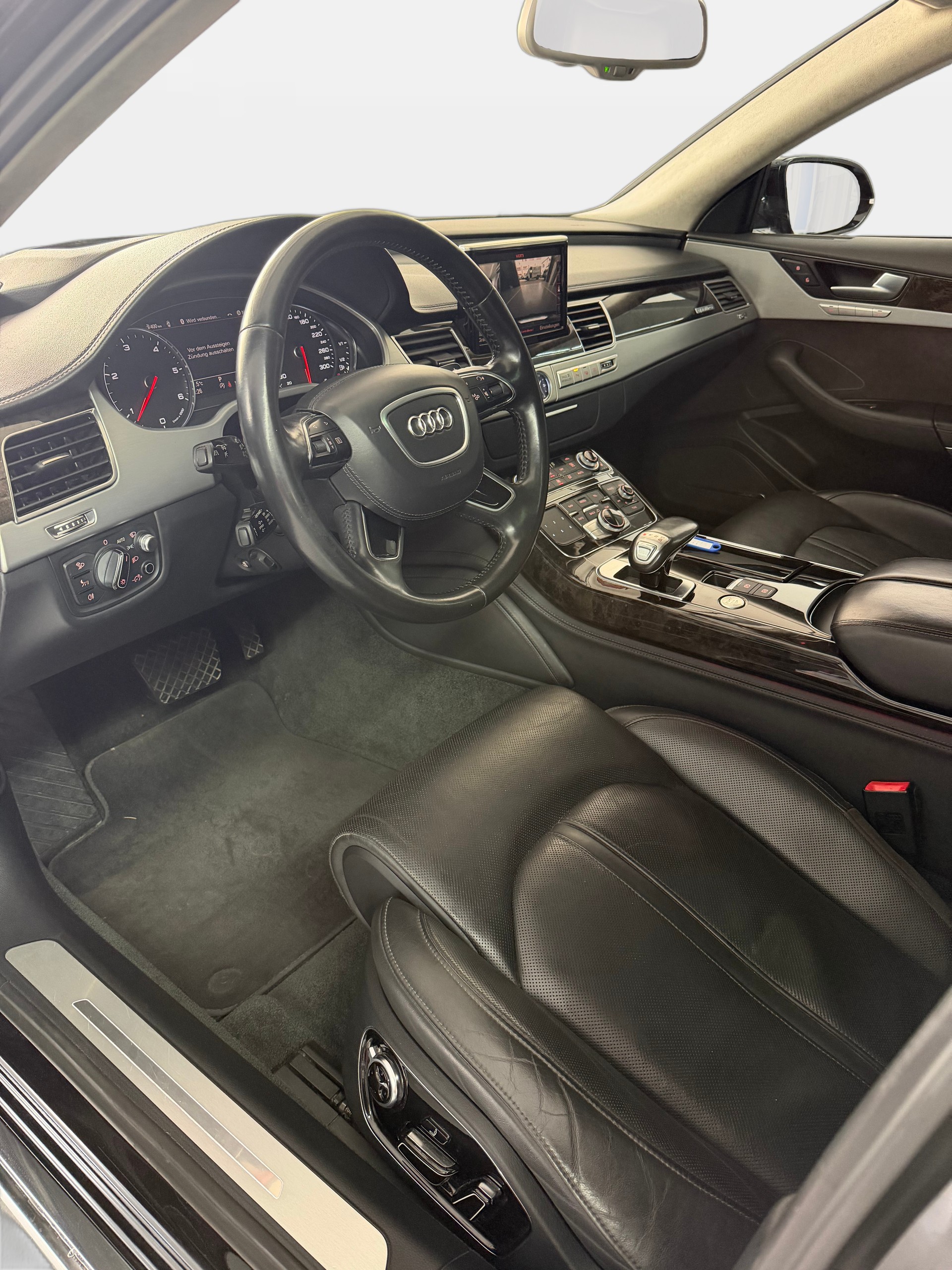 AUDI A8 L 4.2 TDI quattro tiptronic-image-7