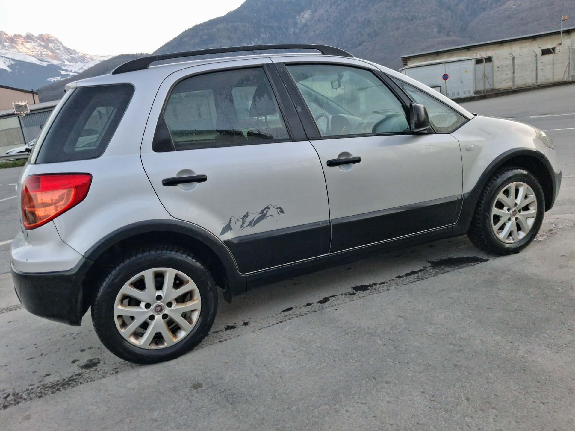 FIAT Sedici 1.6 4WD Freestyle-image-6