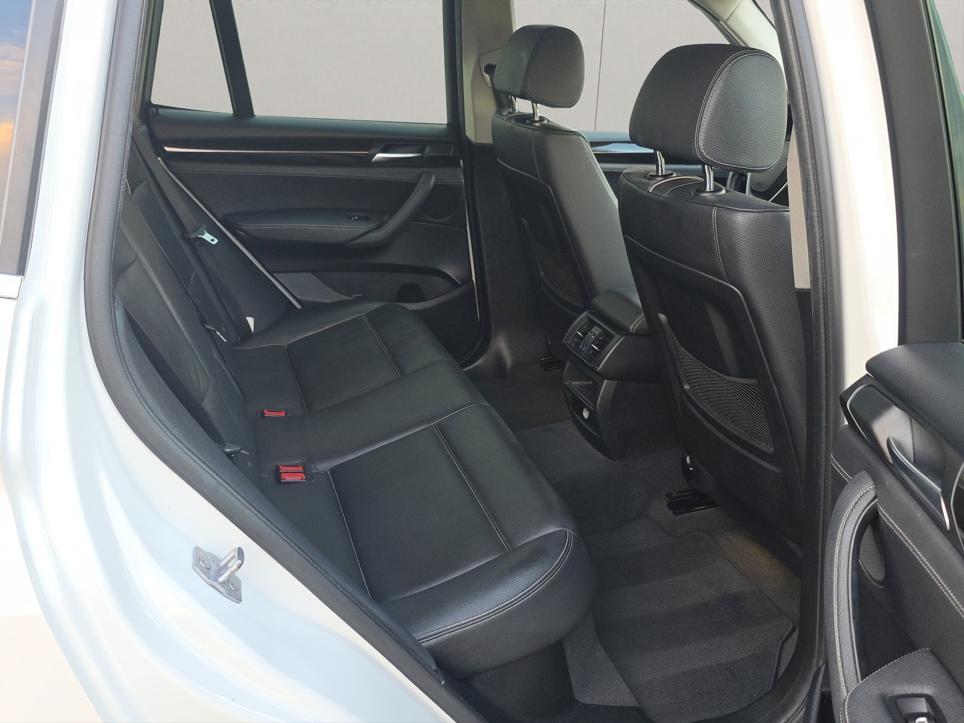 BMW X3 xDrive 20d xLine Steptronic-image-14