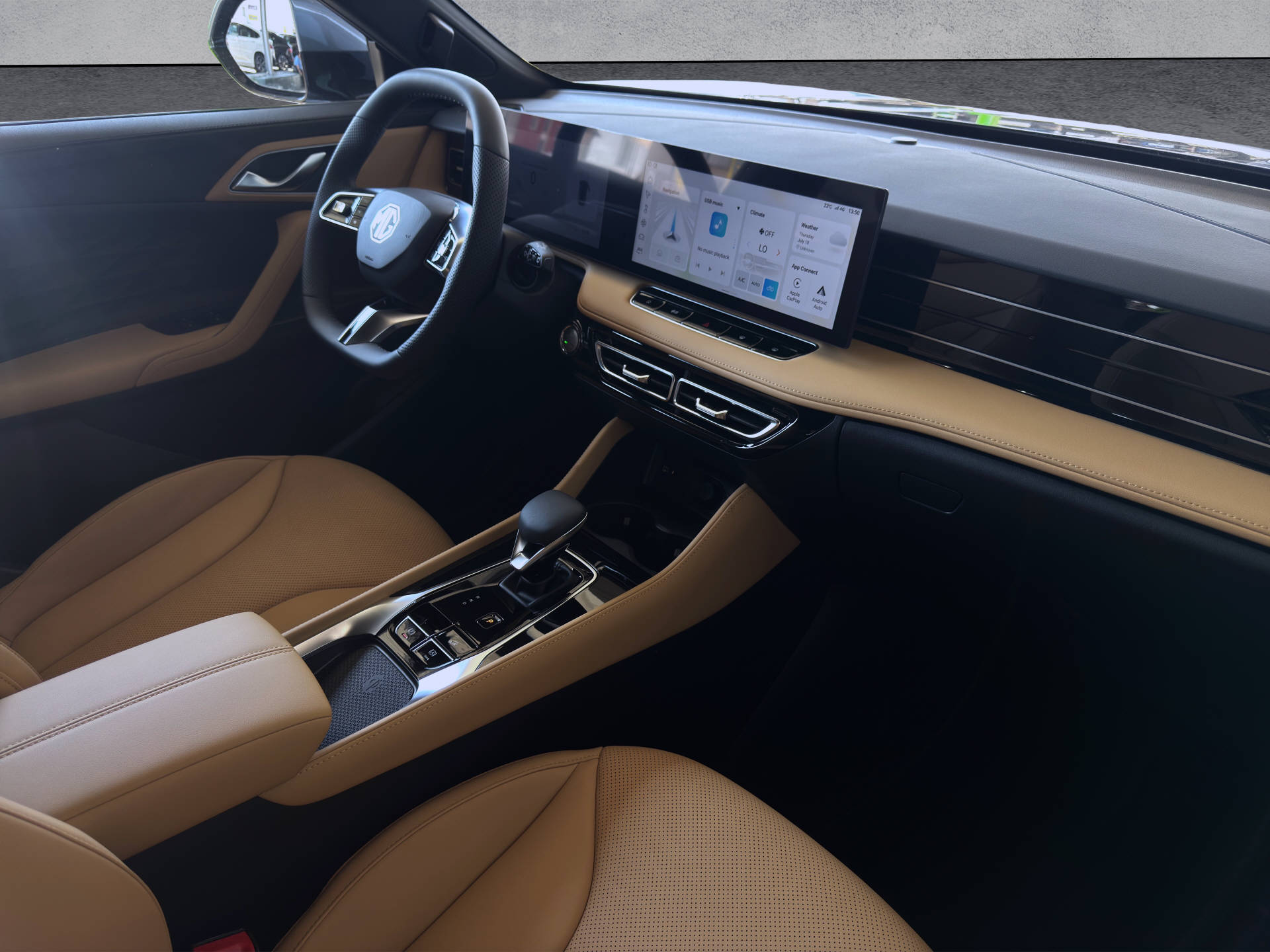 MG HS 1.5 Hybrid Luxury-image-14