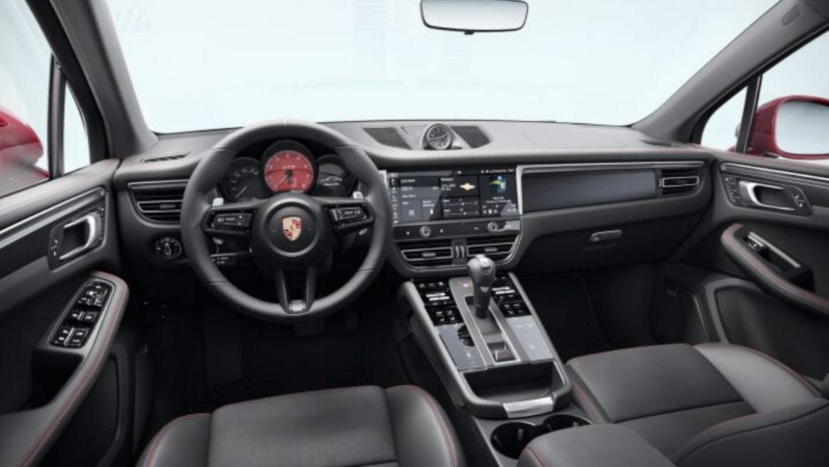 PORSCHE Macan GTS PDK-image-4