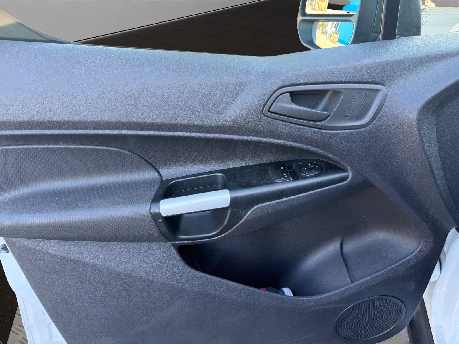 FORD Transit Connect Van T210 1.0 EcoBoost Ambiente-image-11