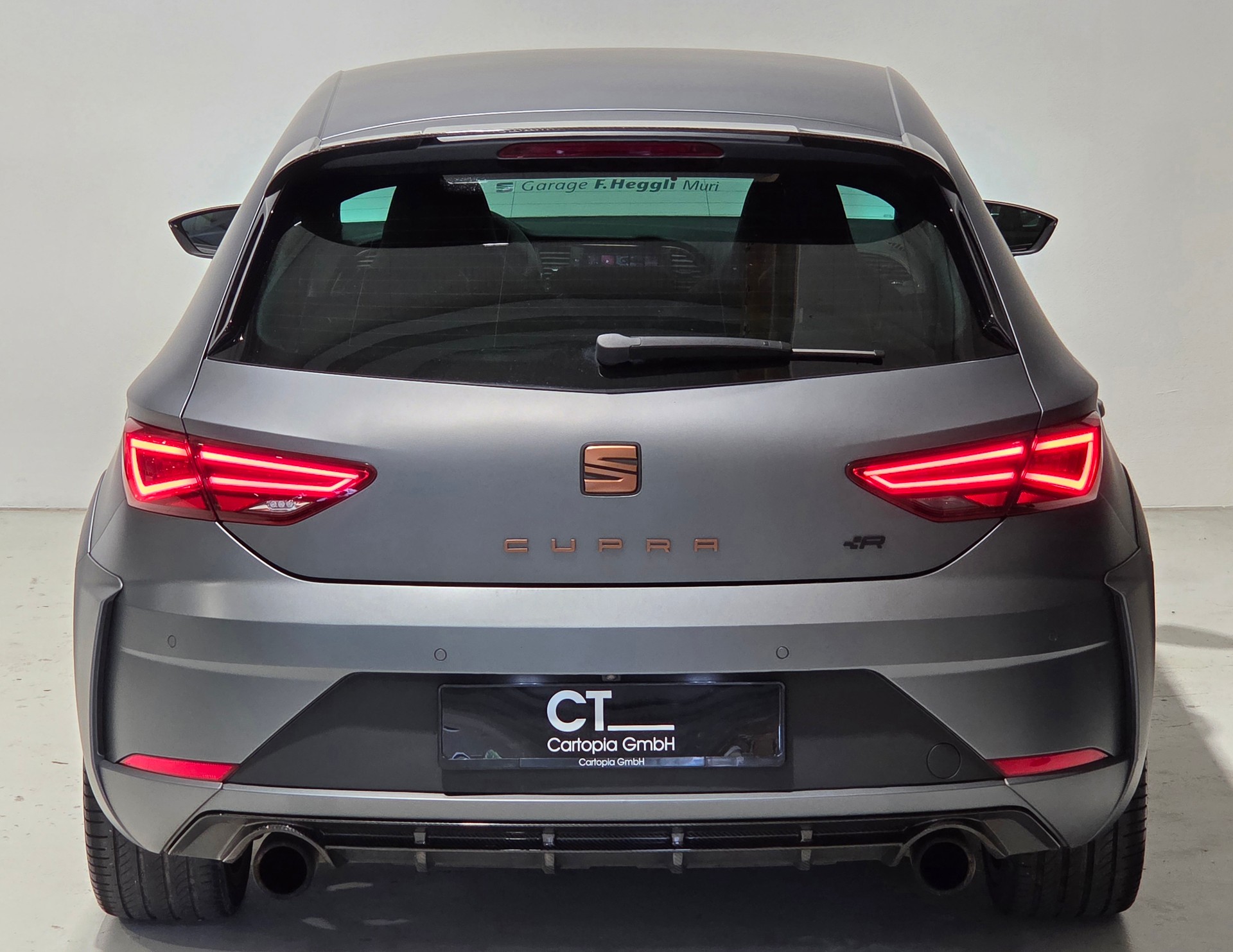 SEAT Leon 2.0 TSI Cupra R DSG Limited Edition 238 of 799-image-5