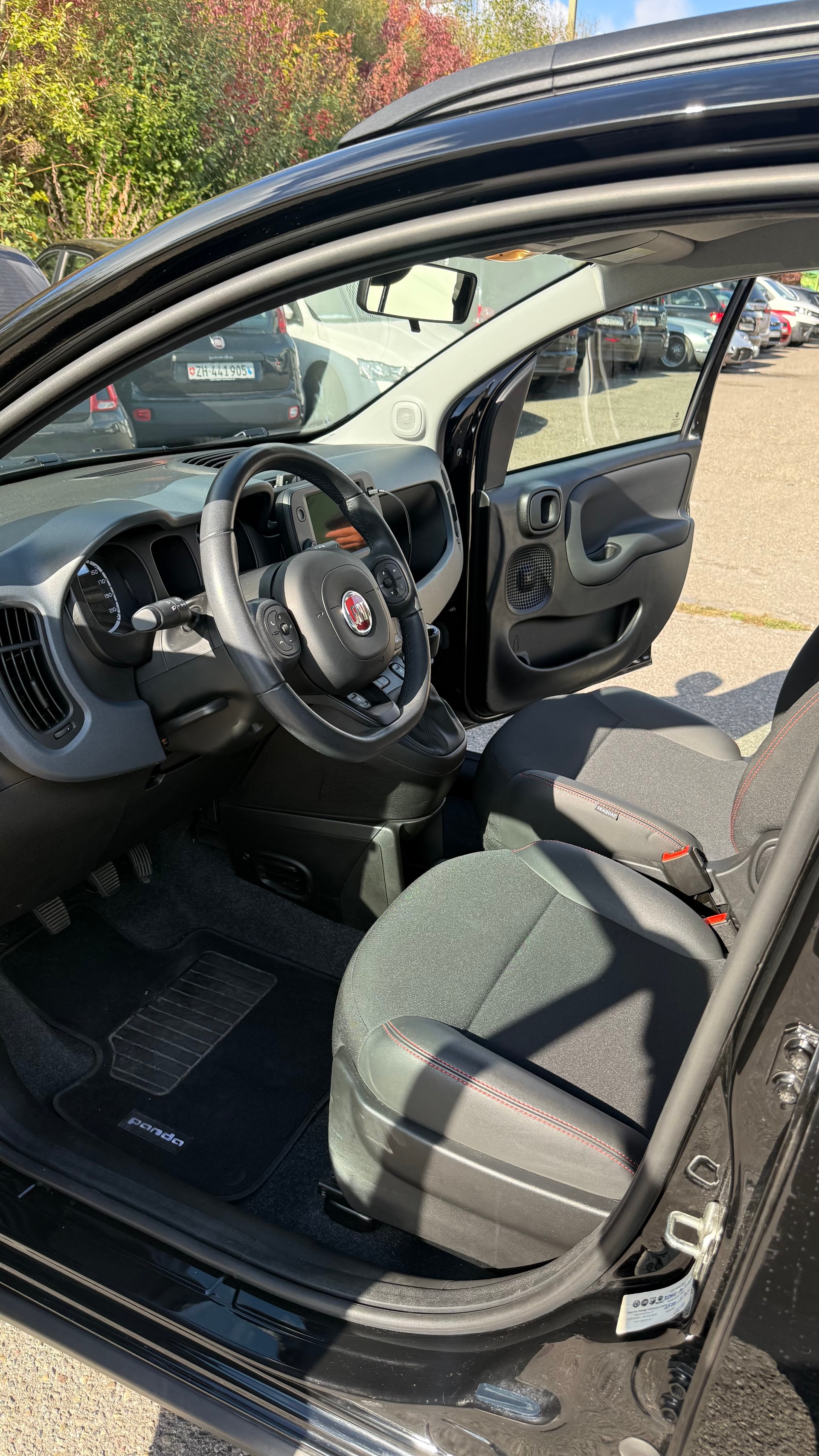 FIAT Panda 1.0 MHEV Cross-image-8