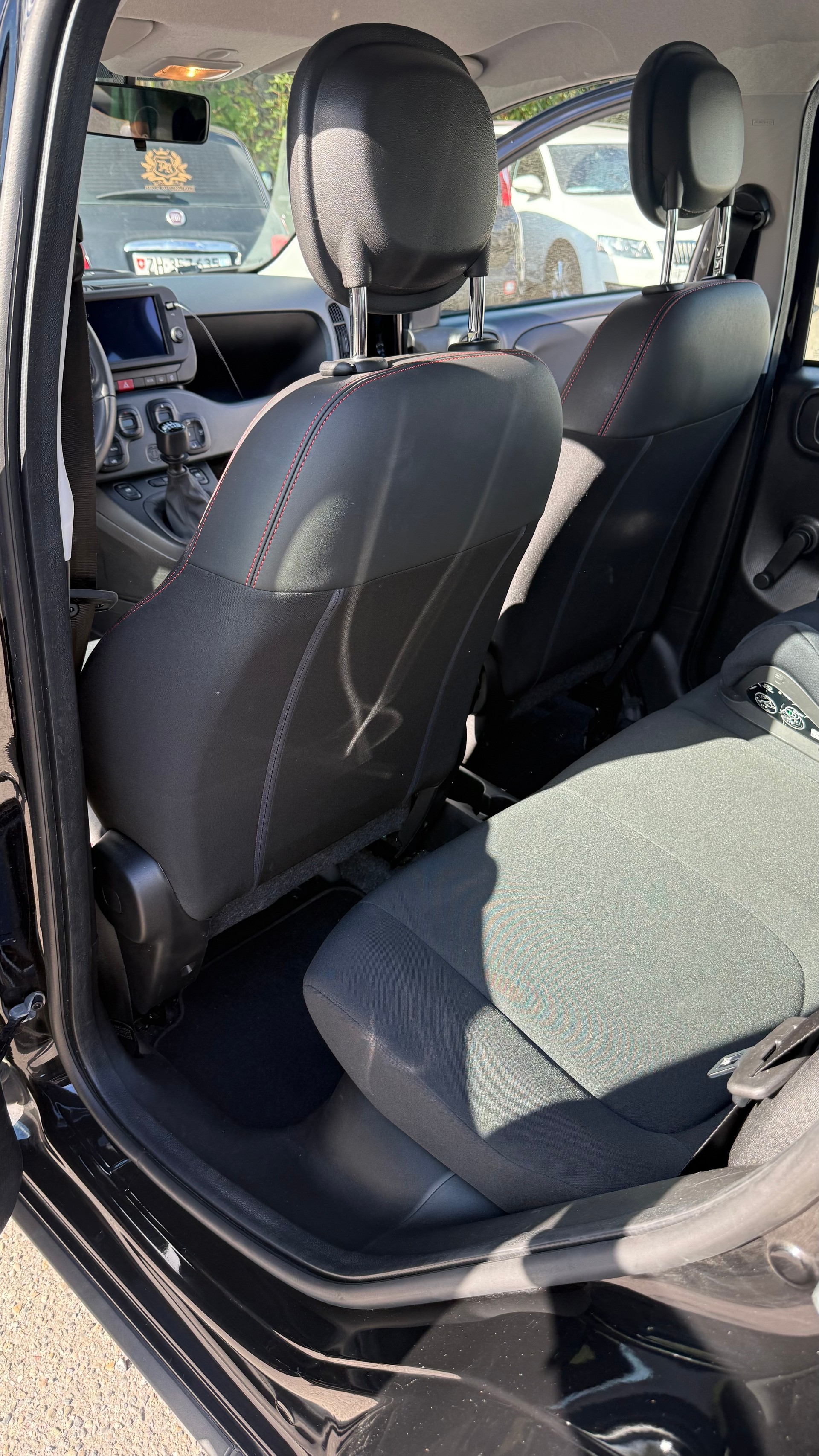 FIAT Panda 1.0 MHEV Cross-image-10