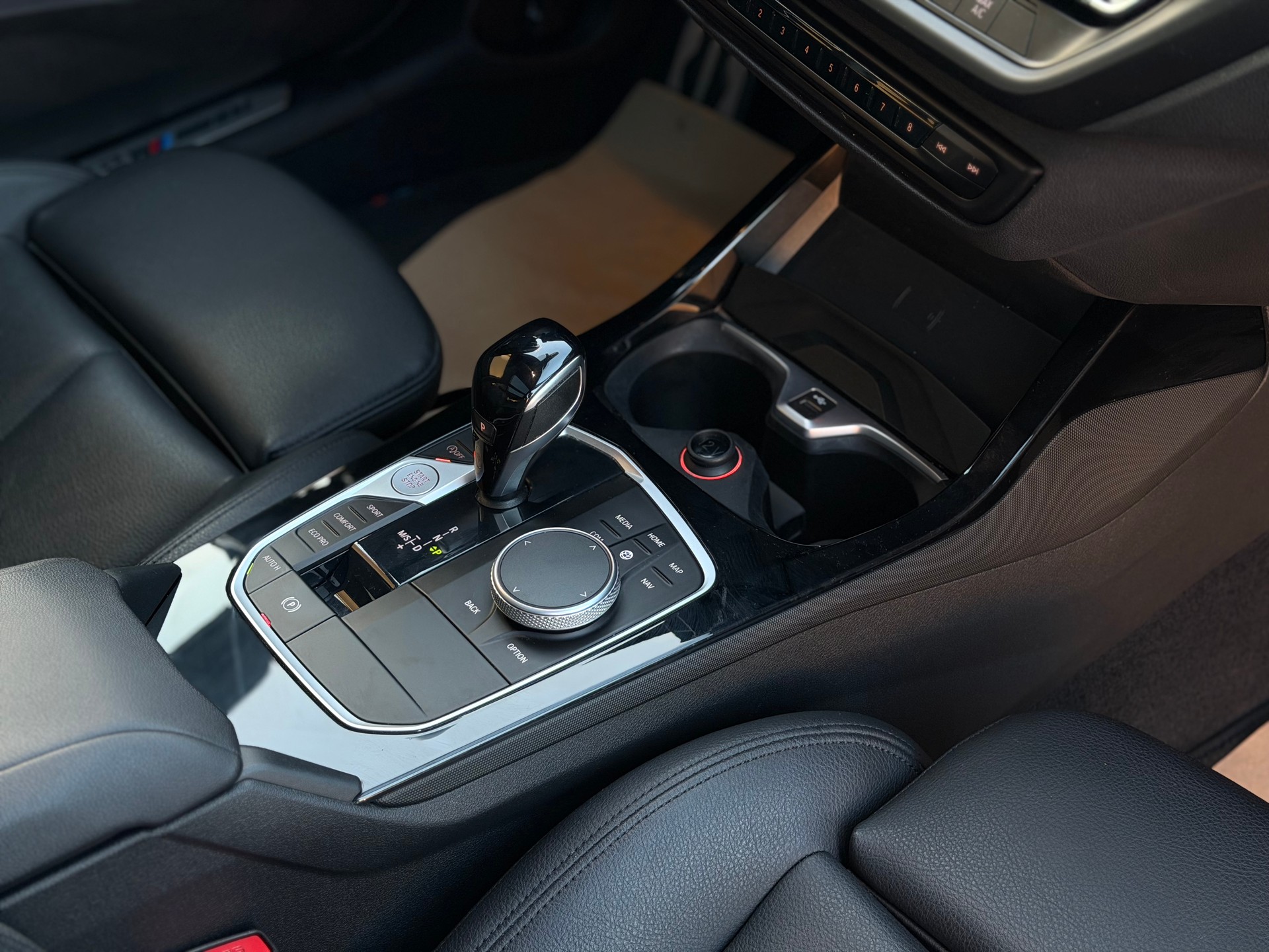 BMW M235i Gran Coupé xDrive Pure M Sport Steptronic-image-17