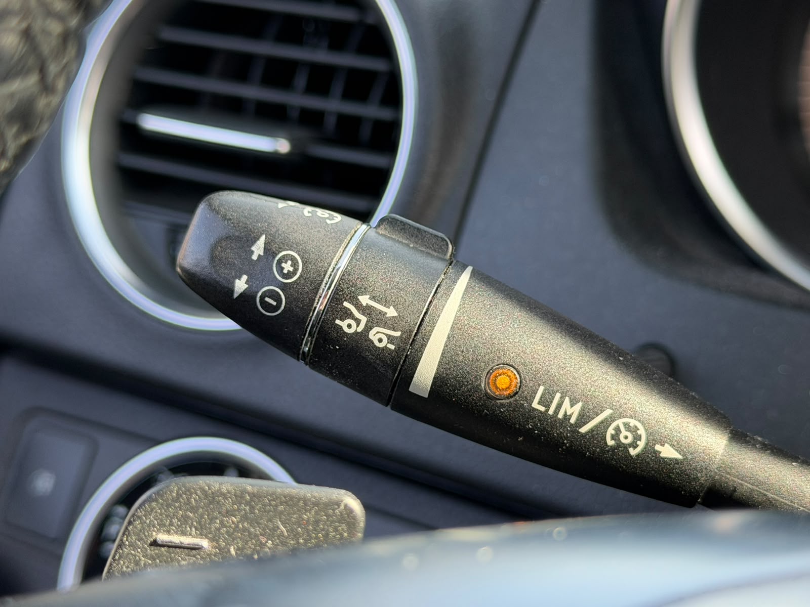 MERCEDES-BENZ C 350 Avantgarde 4Matic 7G-Tronic-image-26