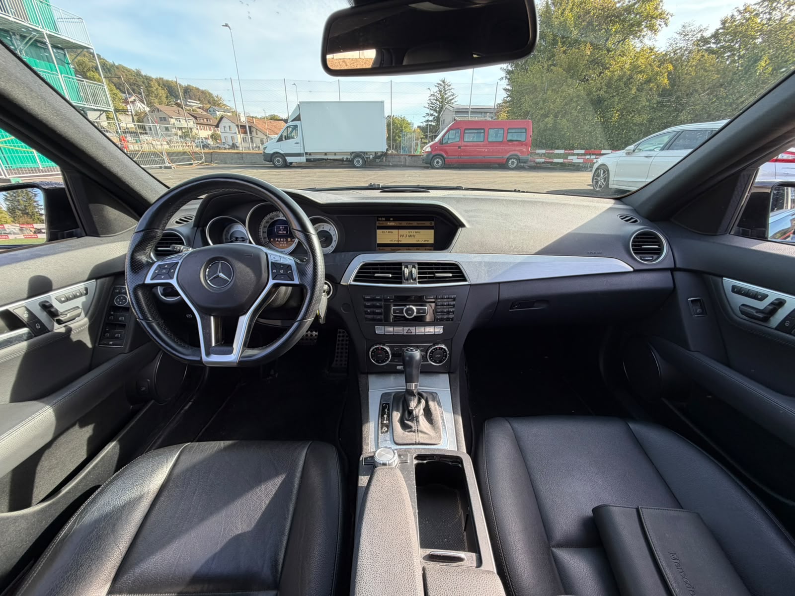 MERCEDES-BENZ C 350 Avantgarde 4Matic 7G-Tronic-image-19